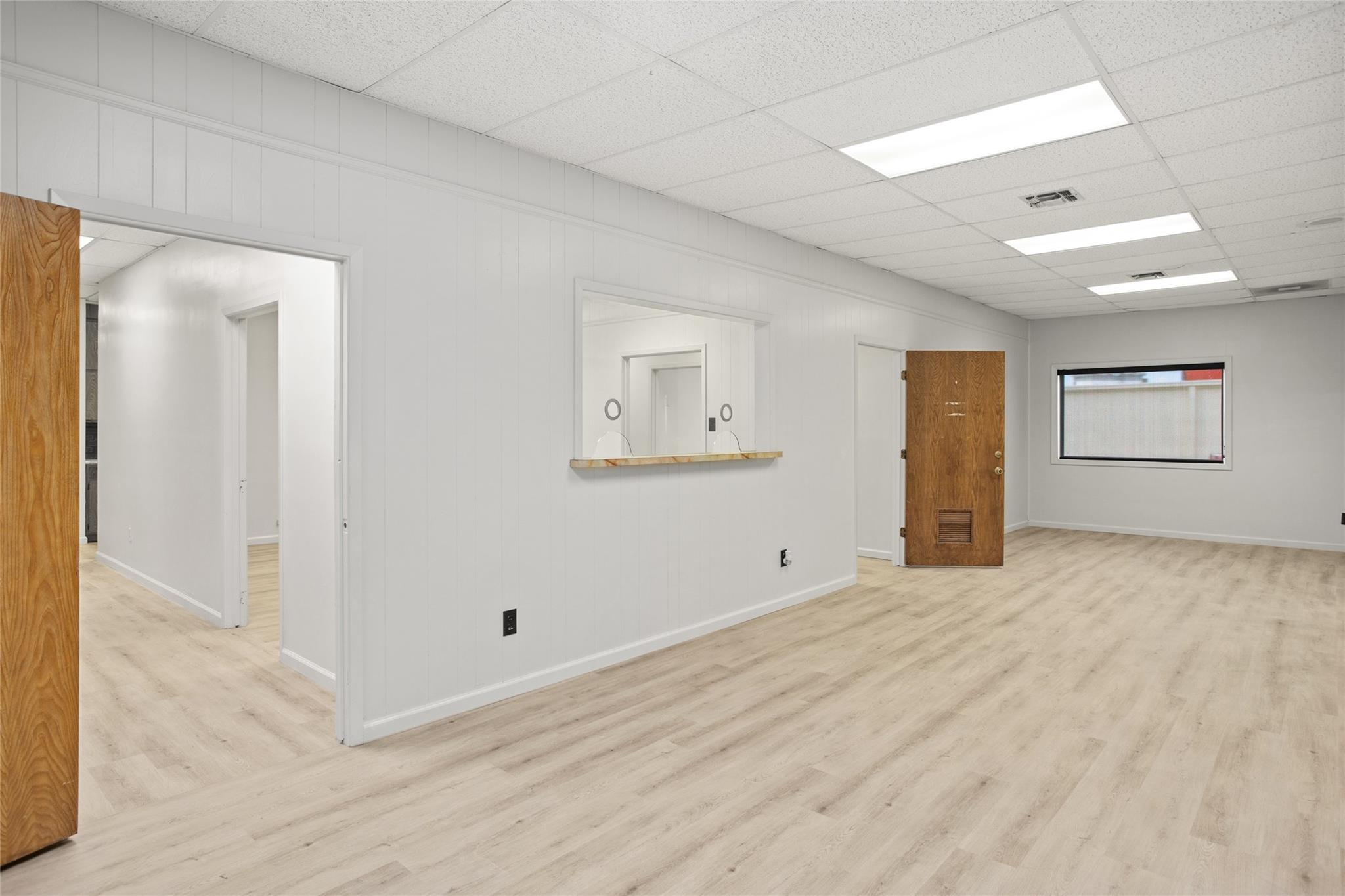 189 S Manse Ave #west Wing Property Photo 8