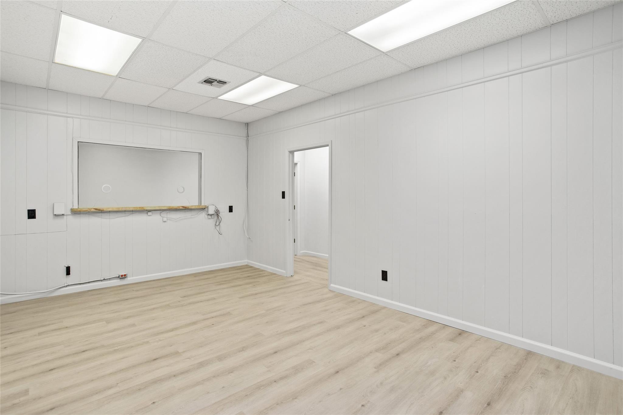 189 S Manse Ave #west Wing Property Photo 10