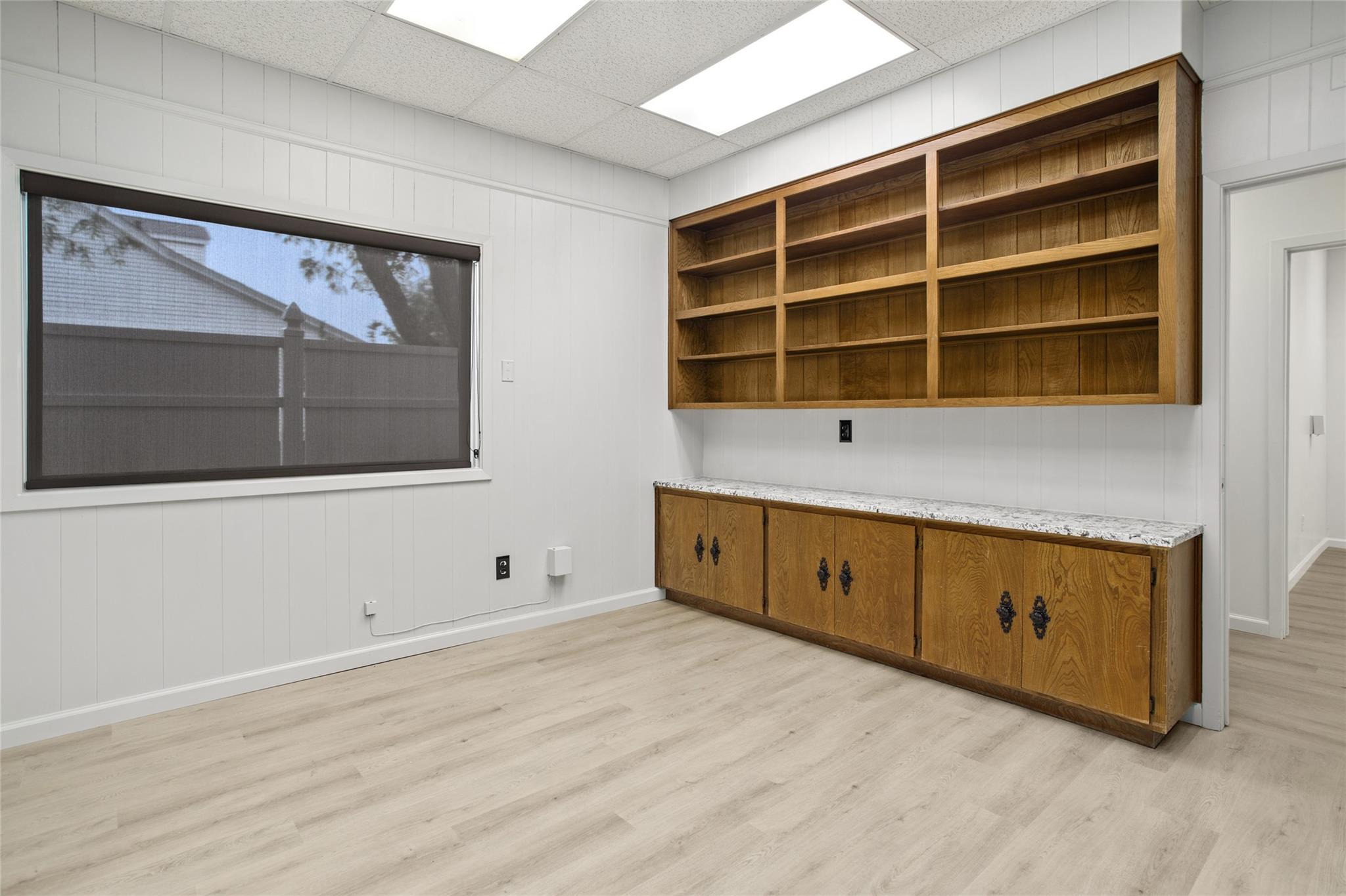 189 S Manse Ave #west Wing Property Photo 17