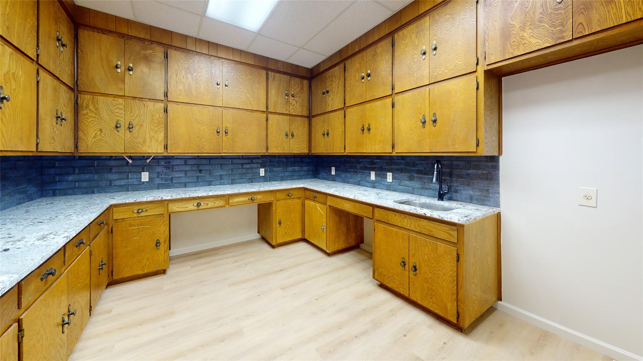 189 S Manse Ave #west Wing Property Photo 20