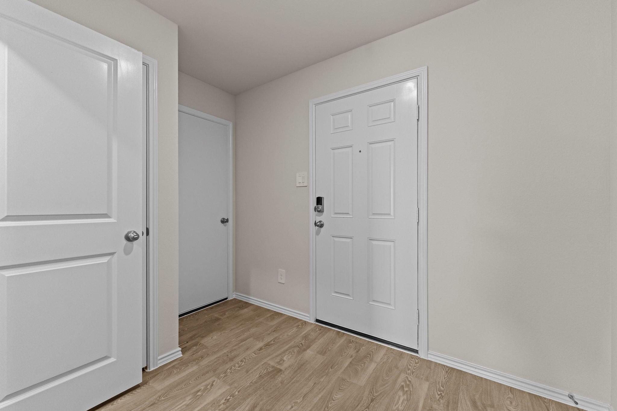 142 Surrey Oaks None Property Photo 2