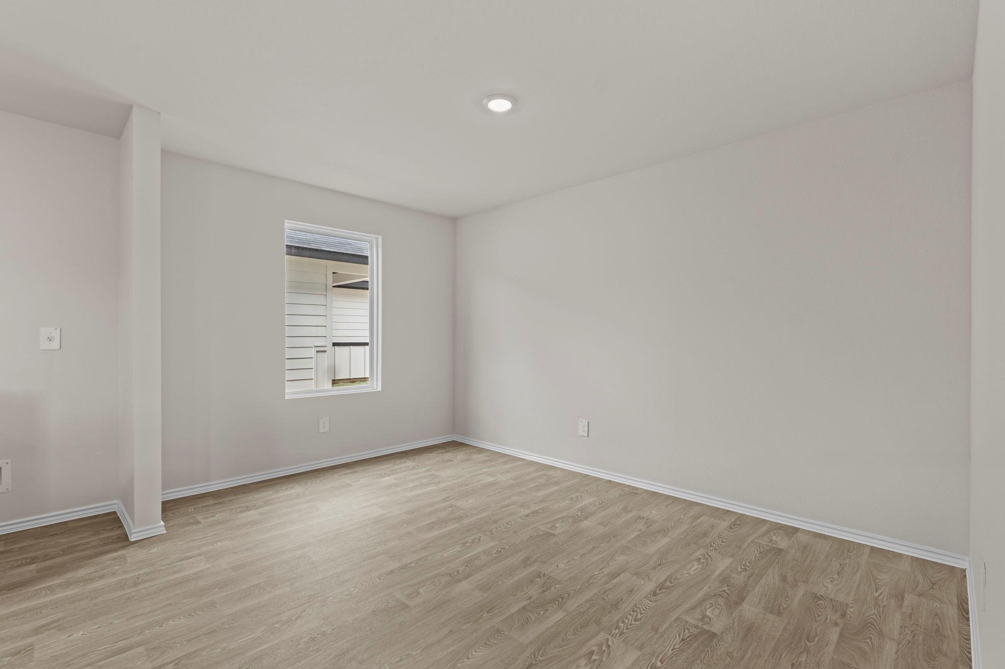 142 Surrey Oaks None Property Photo 8