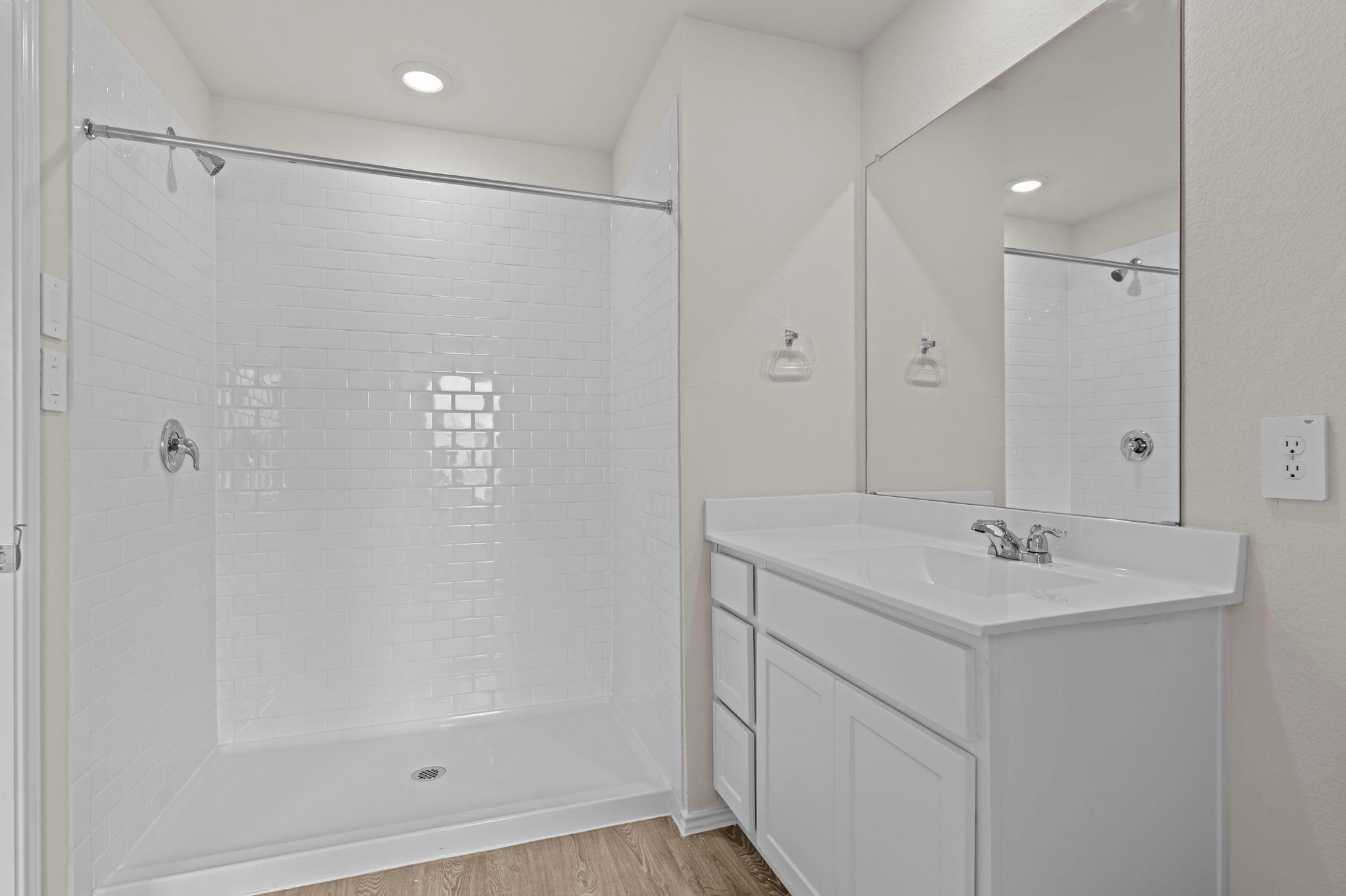 142 Surrey Oaks None Property Photo 14