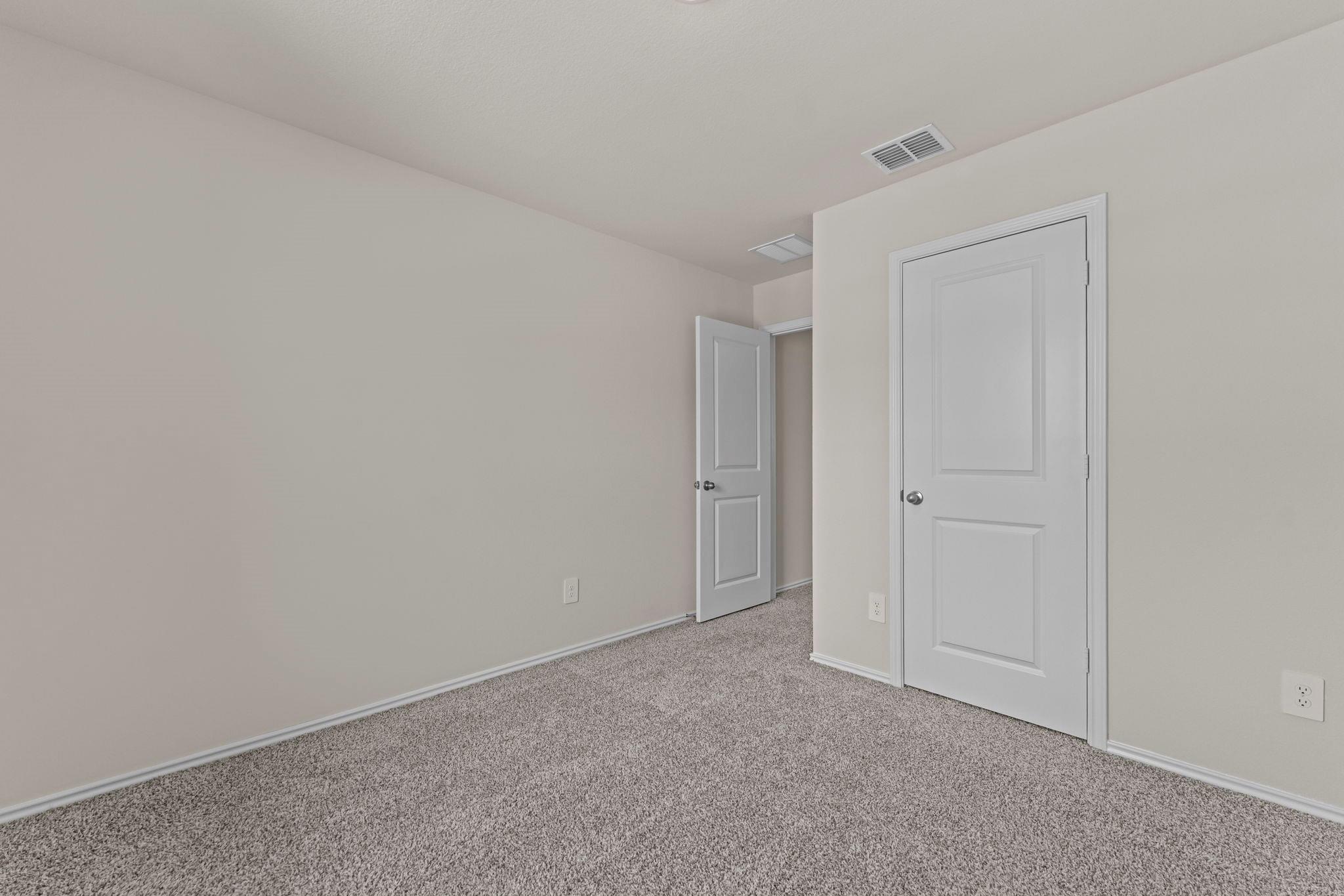 142 Surrey Oaks None Property Photo 15