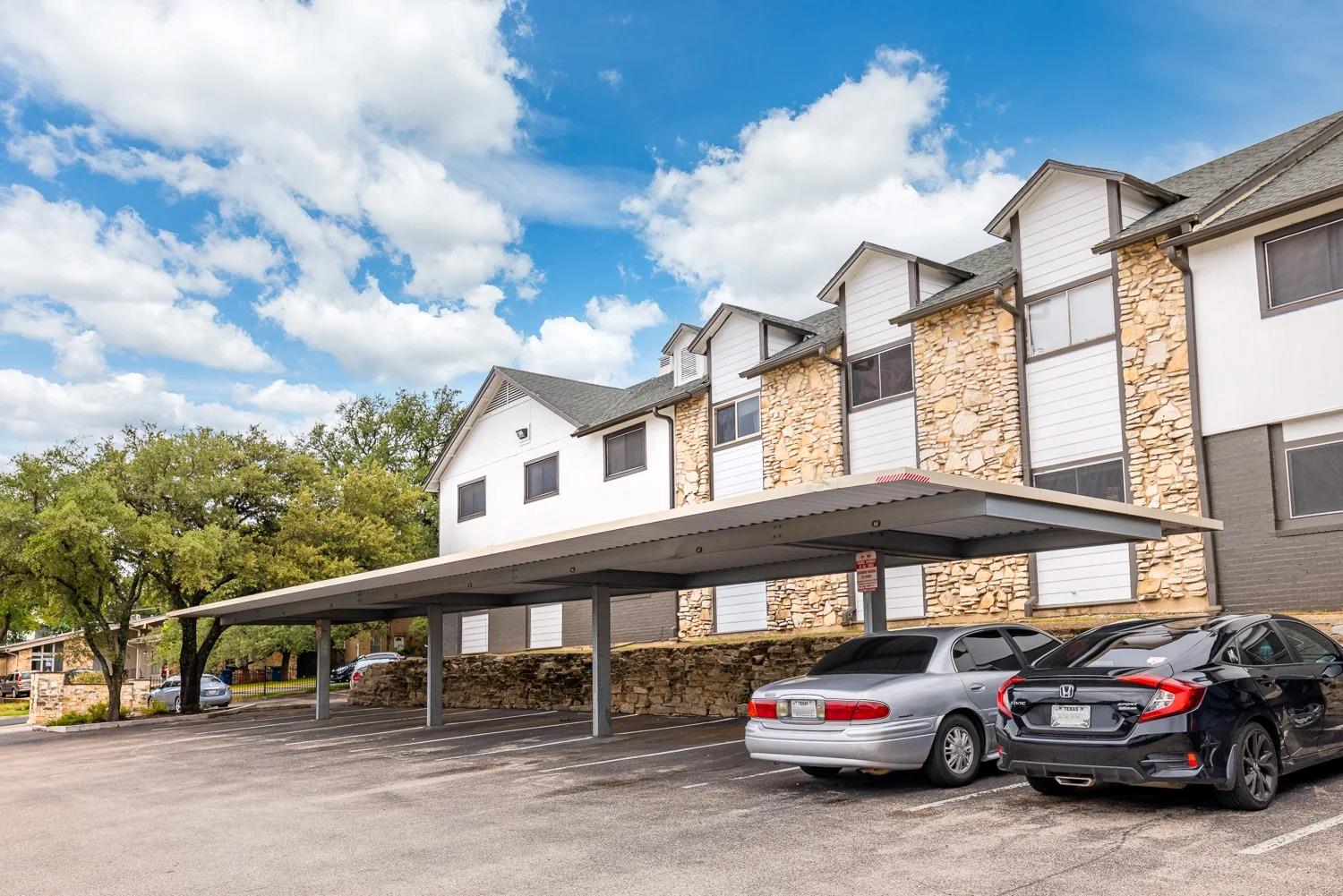 8100 N Mopac Expy #07-237 Property Photo 10