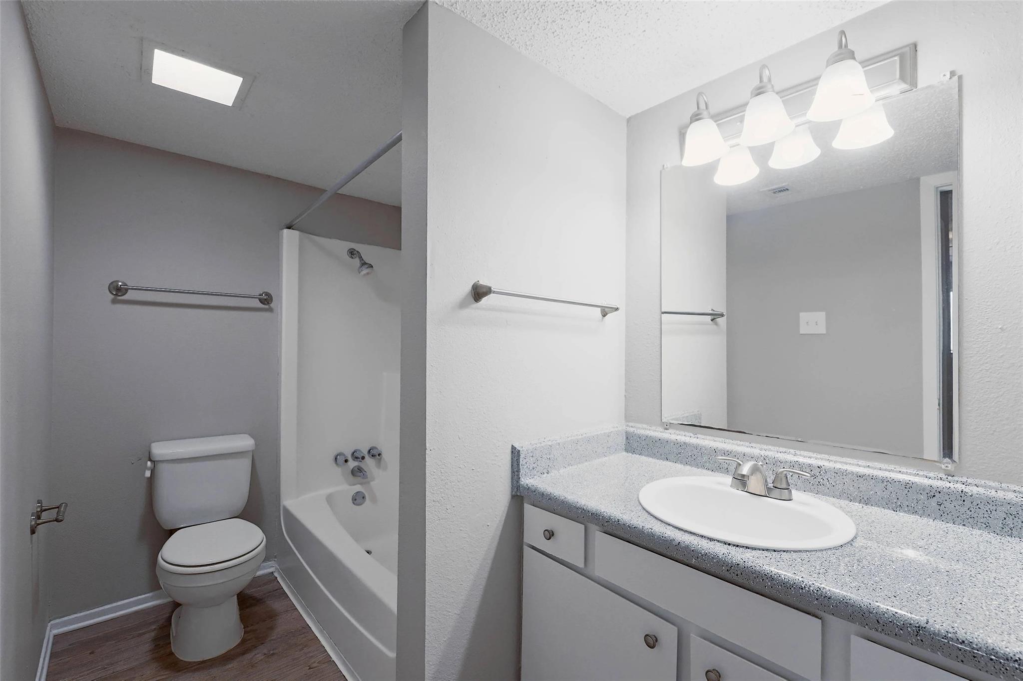 8100 N Mopac Expy #07-237 Property Photo 18