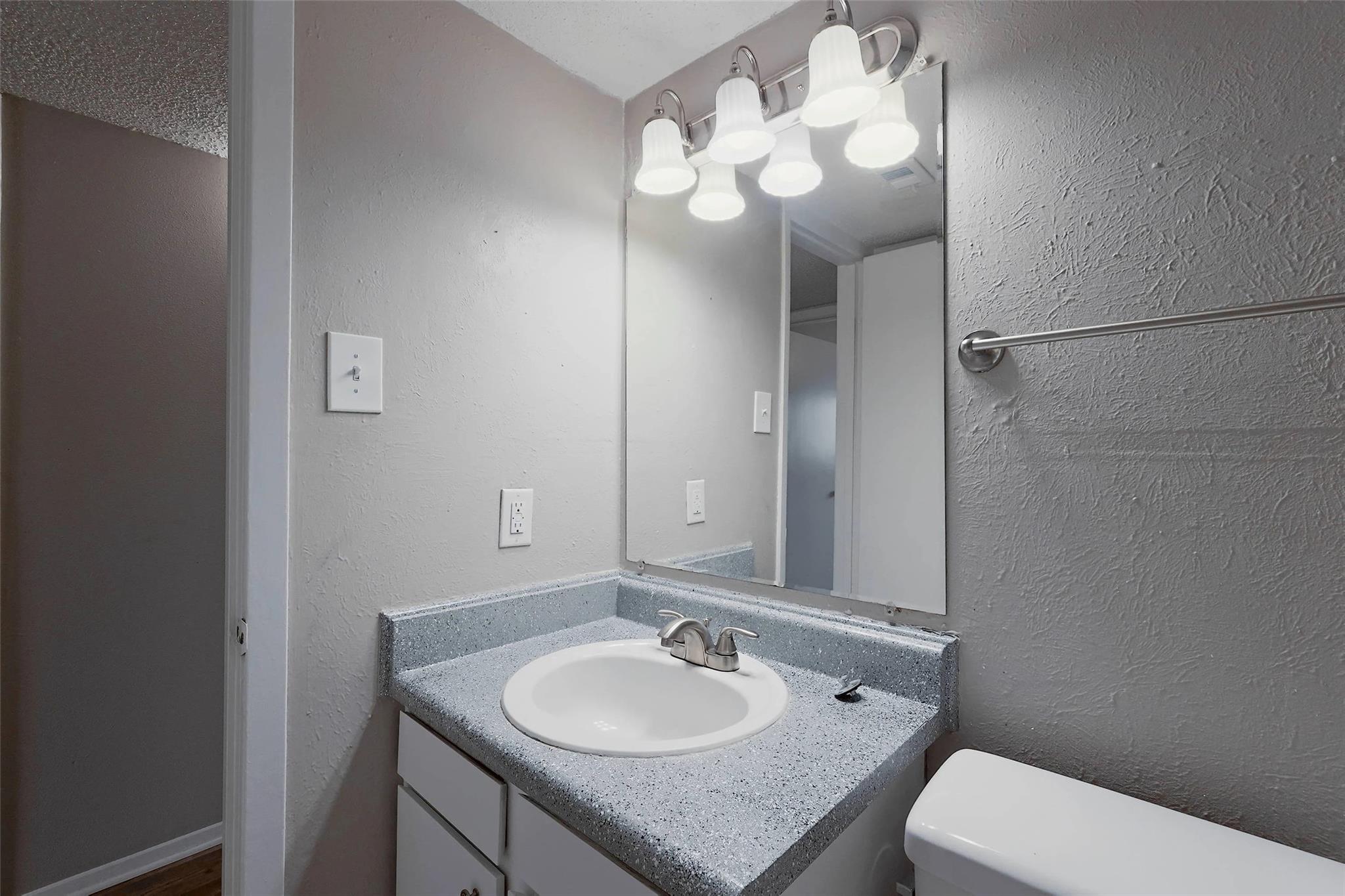 8100 N Mopac Expy #07-237 Property Photo 23