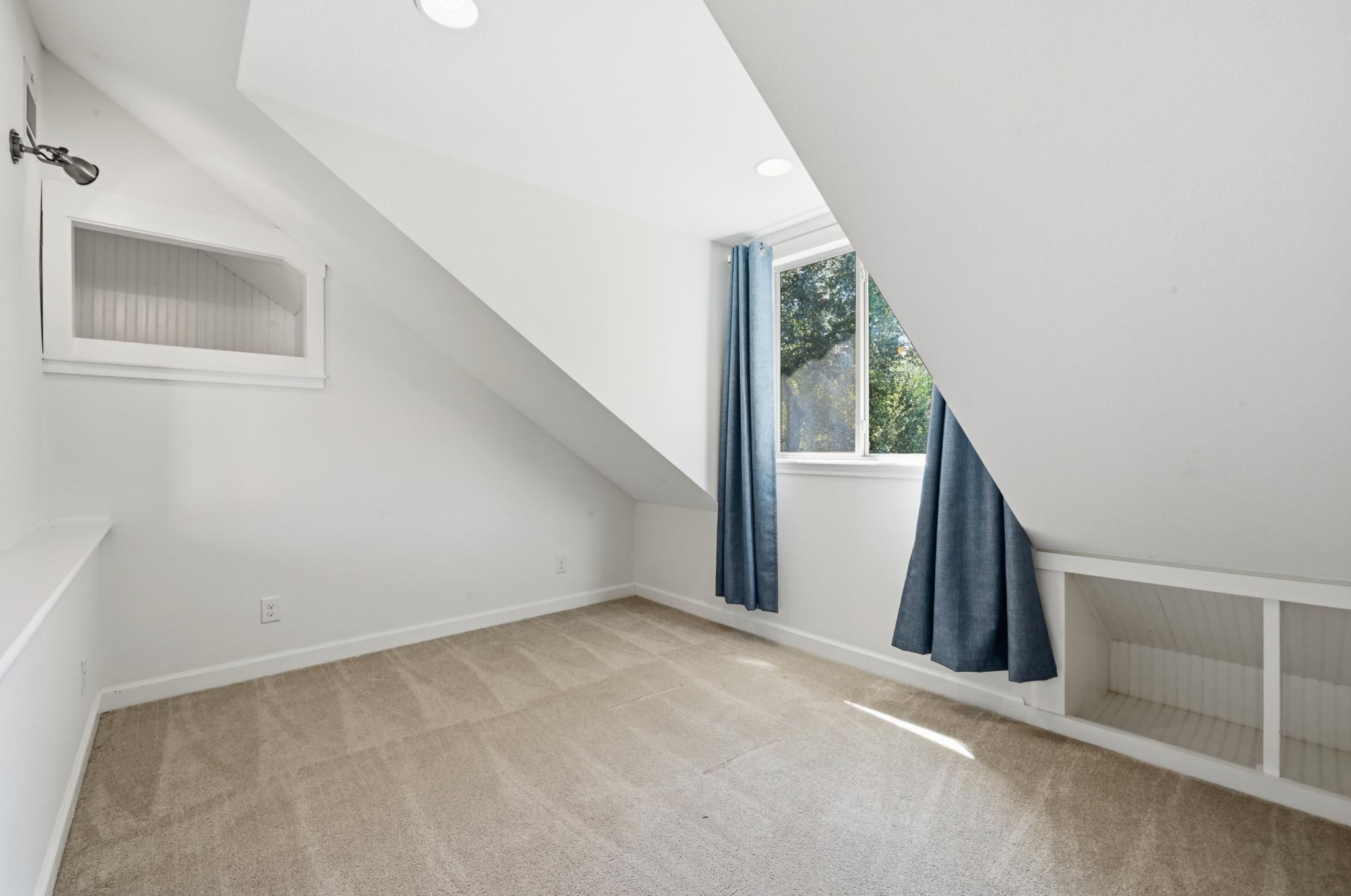 12621 Capella Trl Property Photo 28