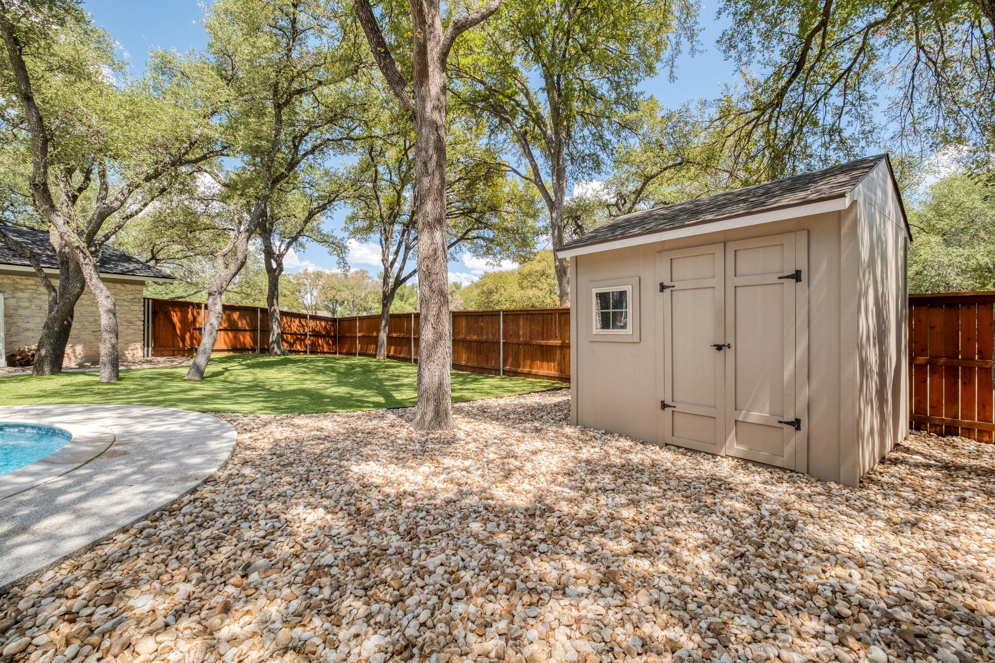 1007 Bluff Dr Property Photo 29