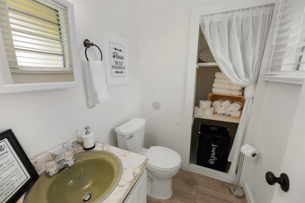 102 E Liberty Ave Property Photo 30