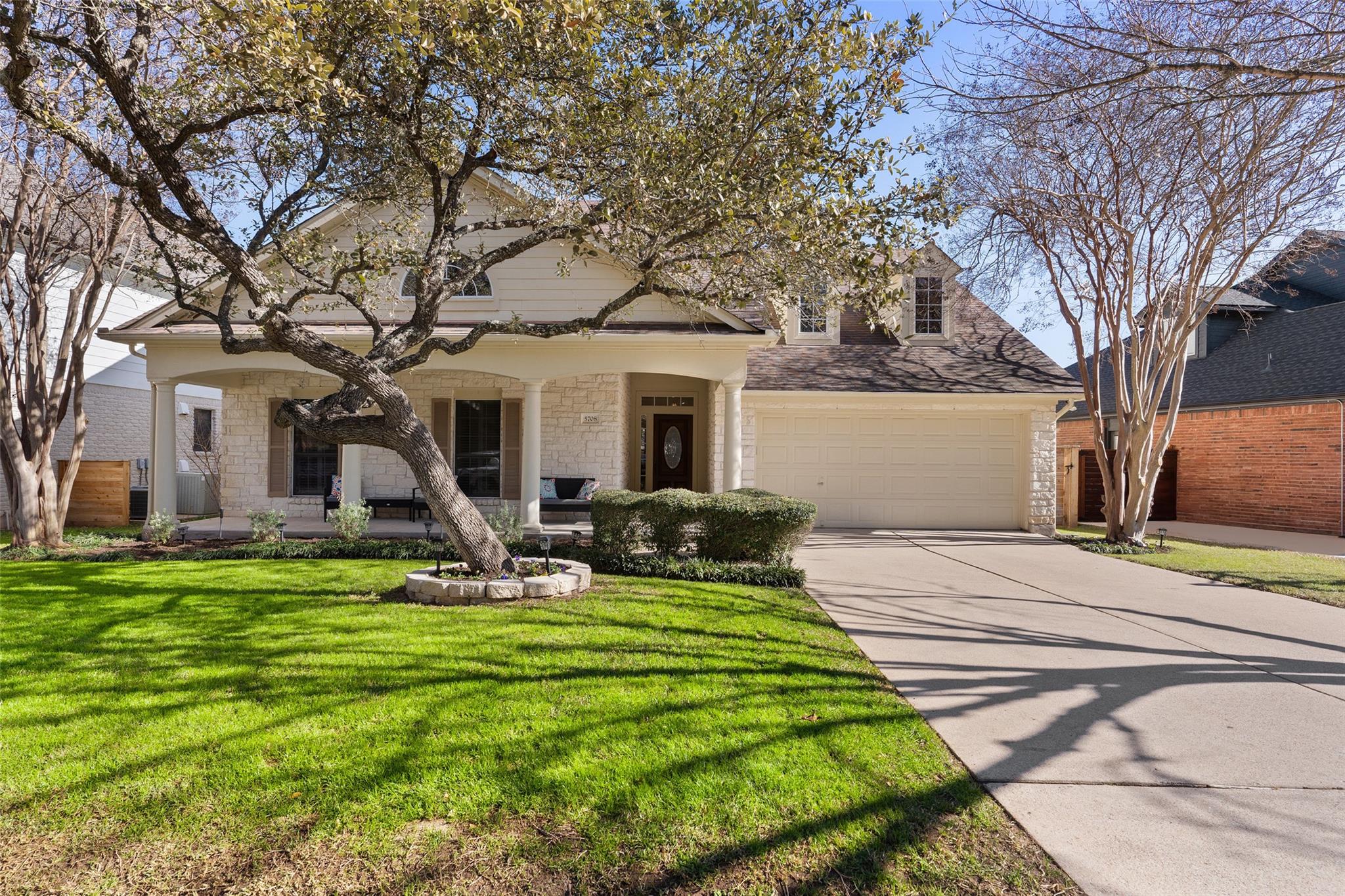 5708 Hero Dr Property Photo