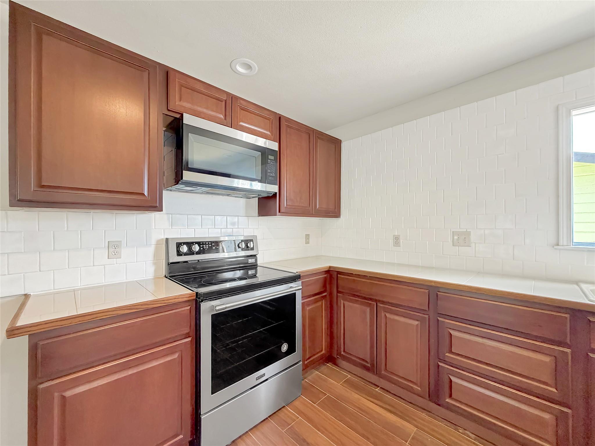 614 Red Oak Woods None Property Photo 12