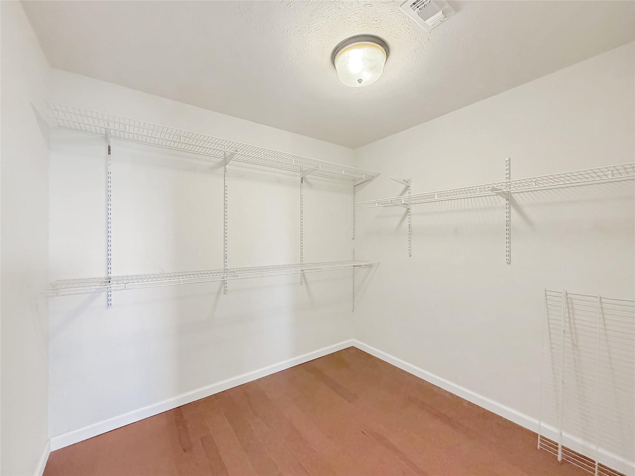 614 Red Oak Woods None Property Photo 17