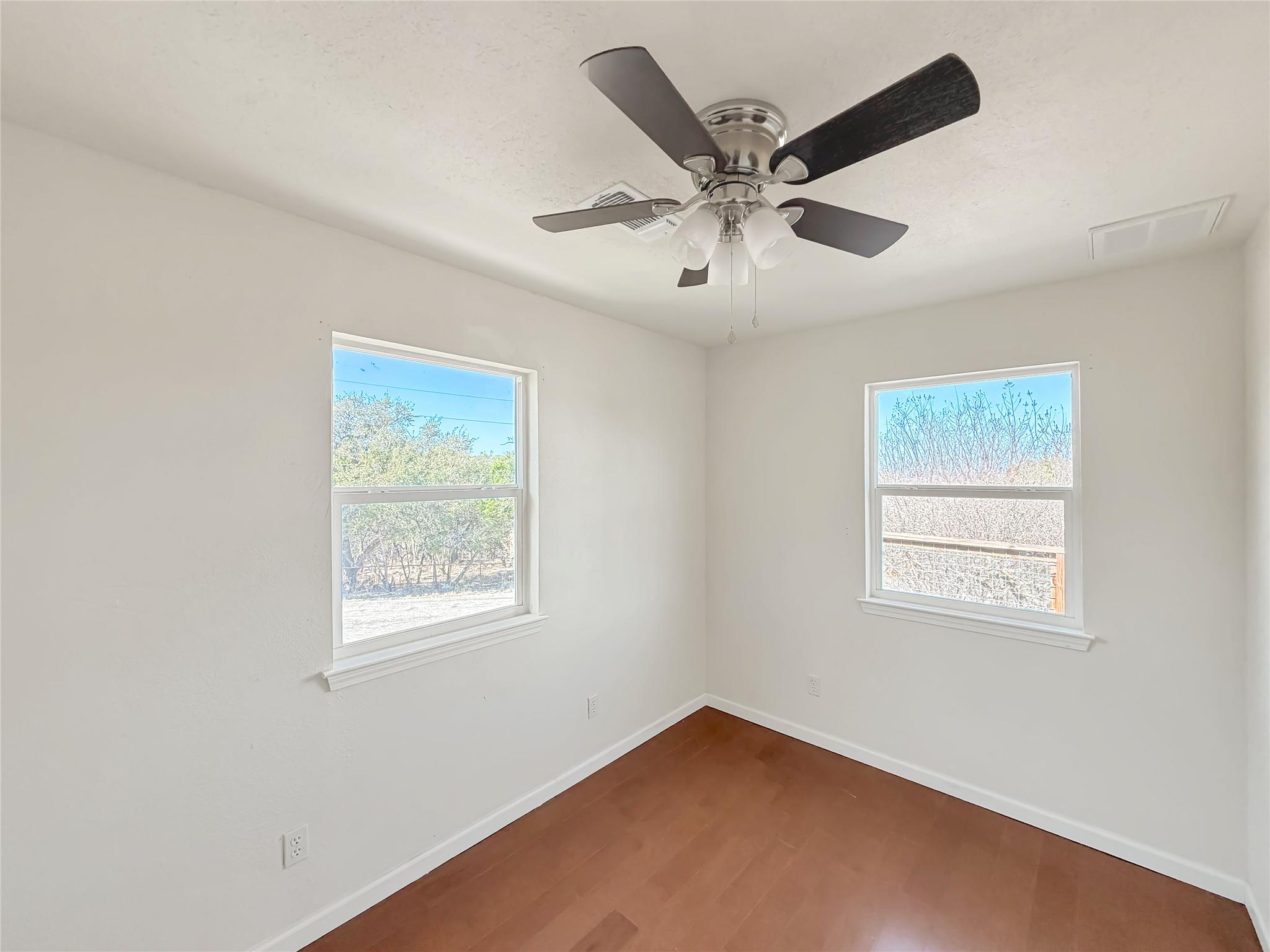 614 Red Oak Woods None Property Photo 18