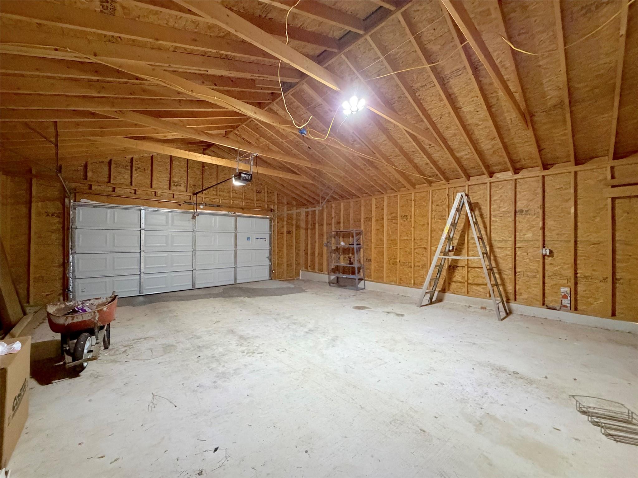 614 Red Oak Woods None Property Photo 33