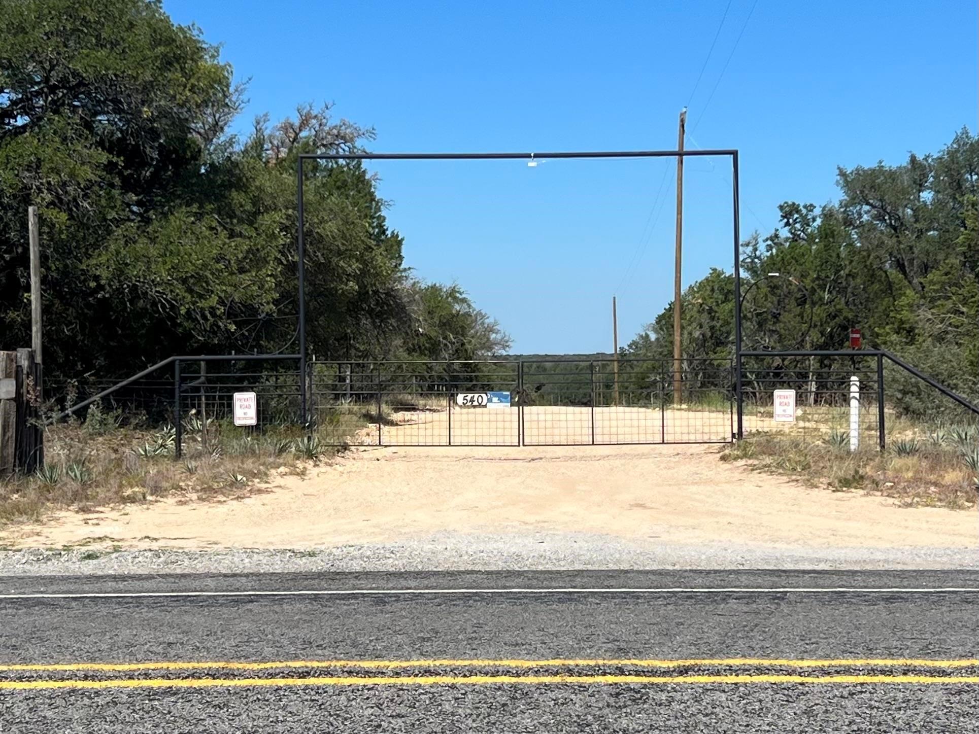 540 State Hwy. 16 Highway Property Photo