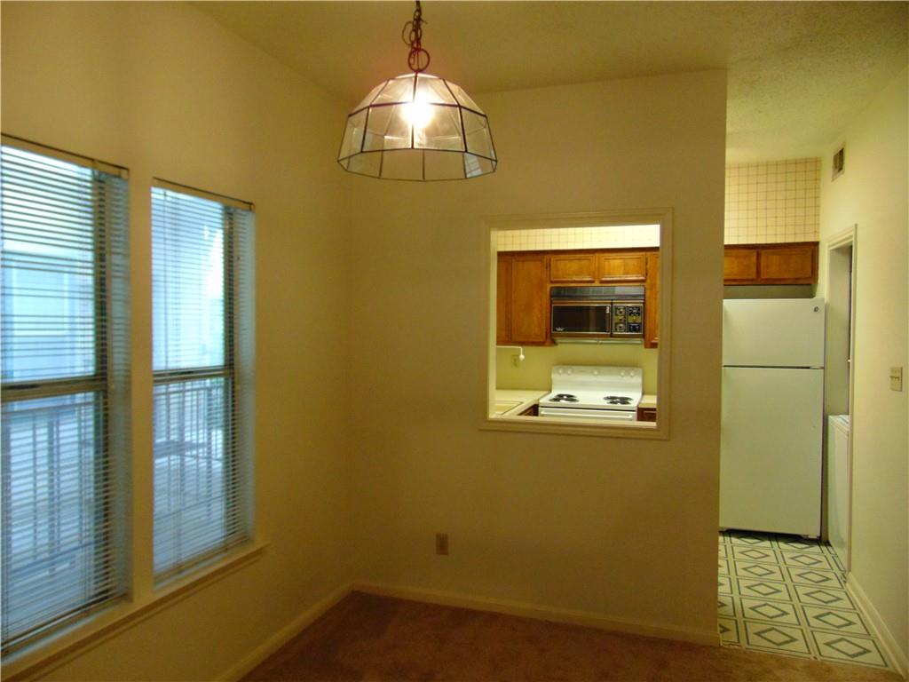 3115 Tom Green St #307 Property Photo 8