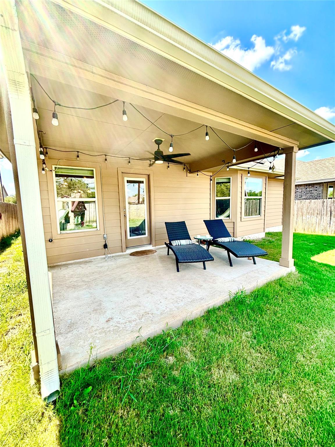 128 Camden Cv Property Photo 23