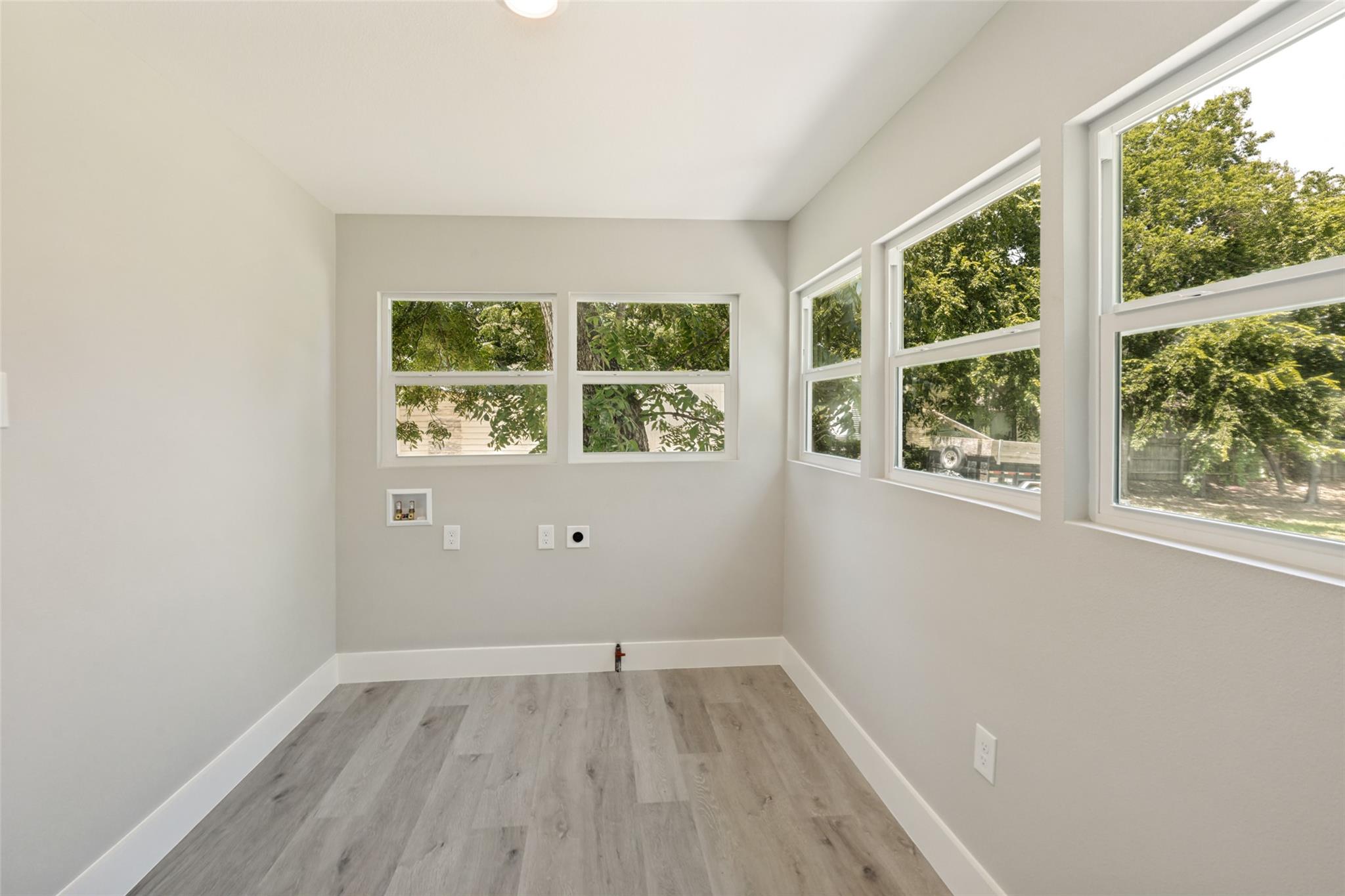 1159 San Bernard St Property Photo 21