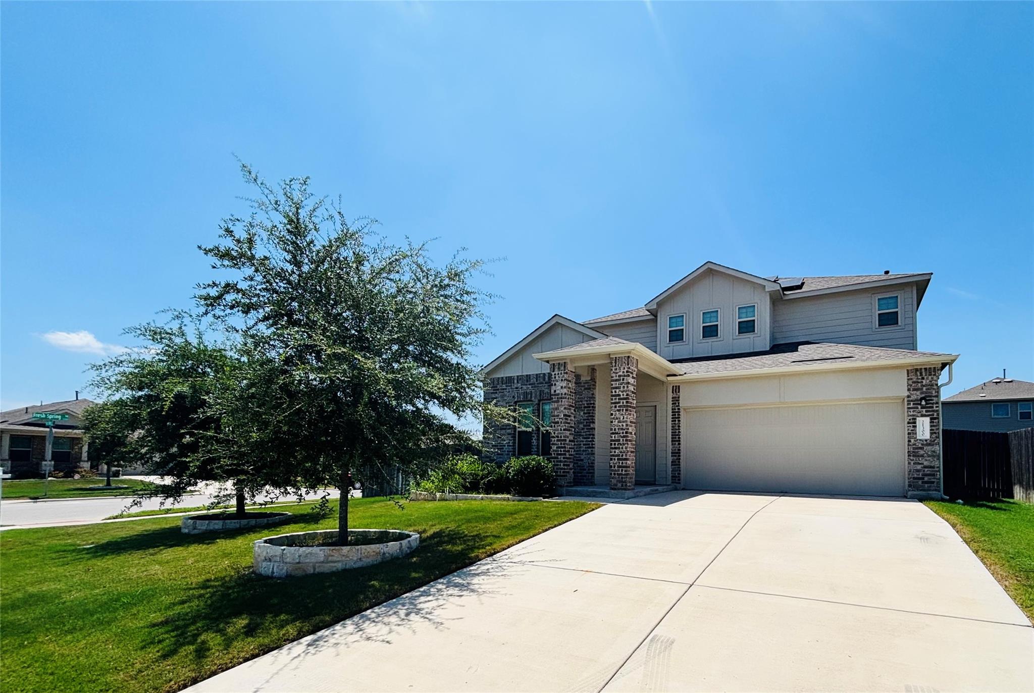 21300 Bird Wing Dr Property Photo 2
