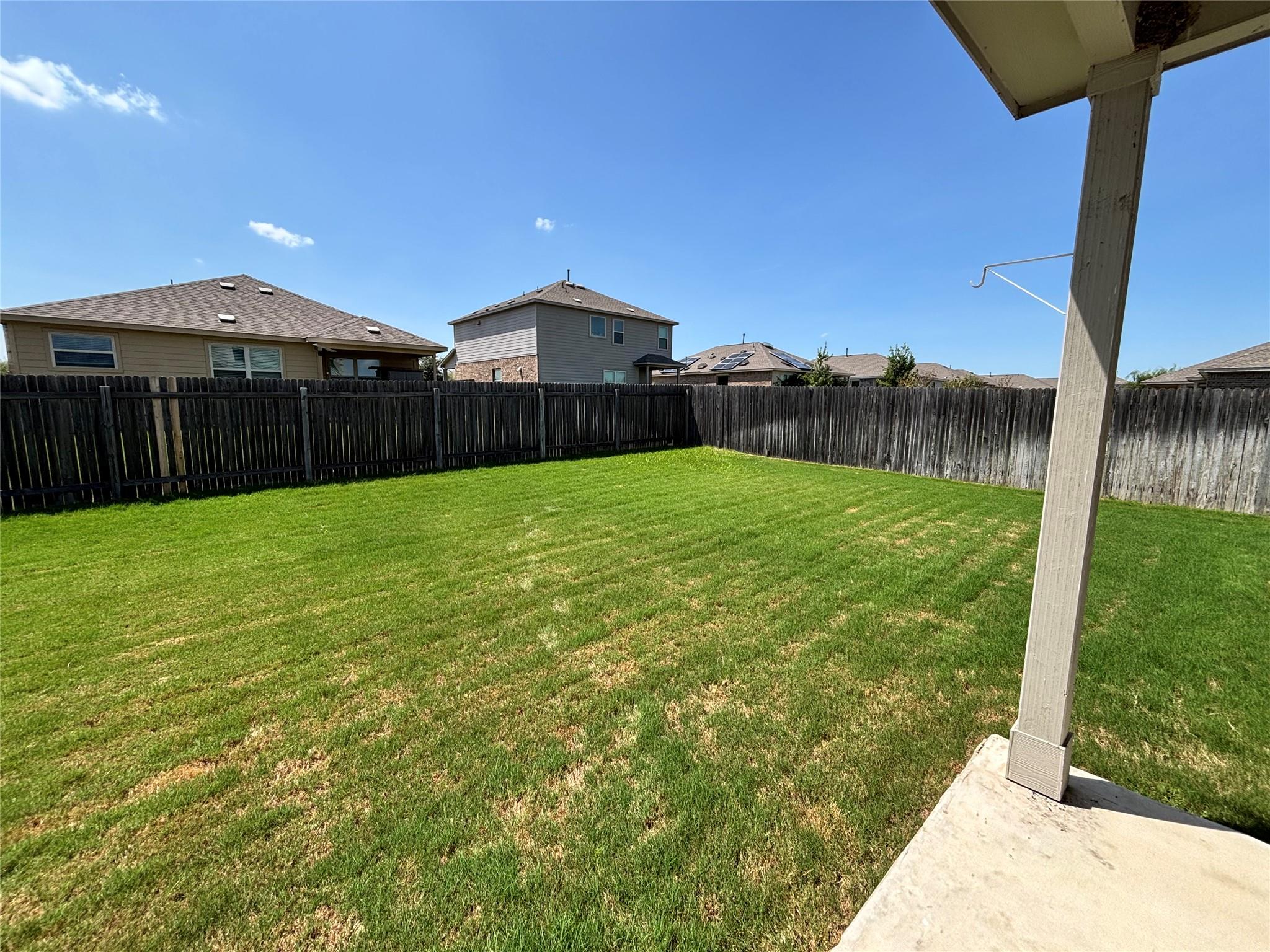21300 Bird Wing Dr Property Photo 12