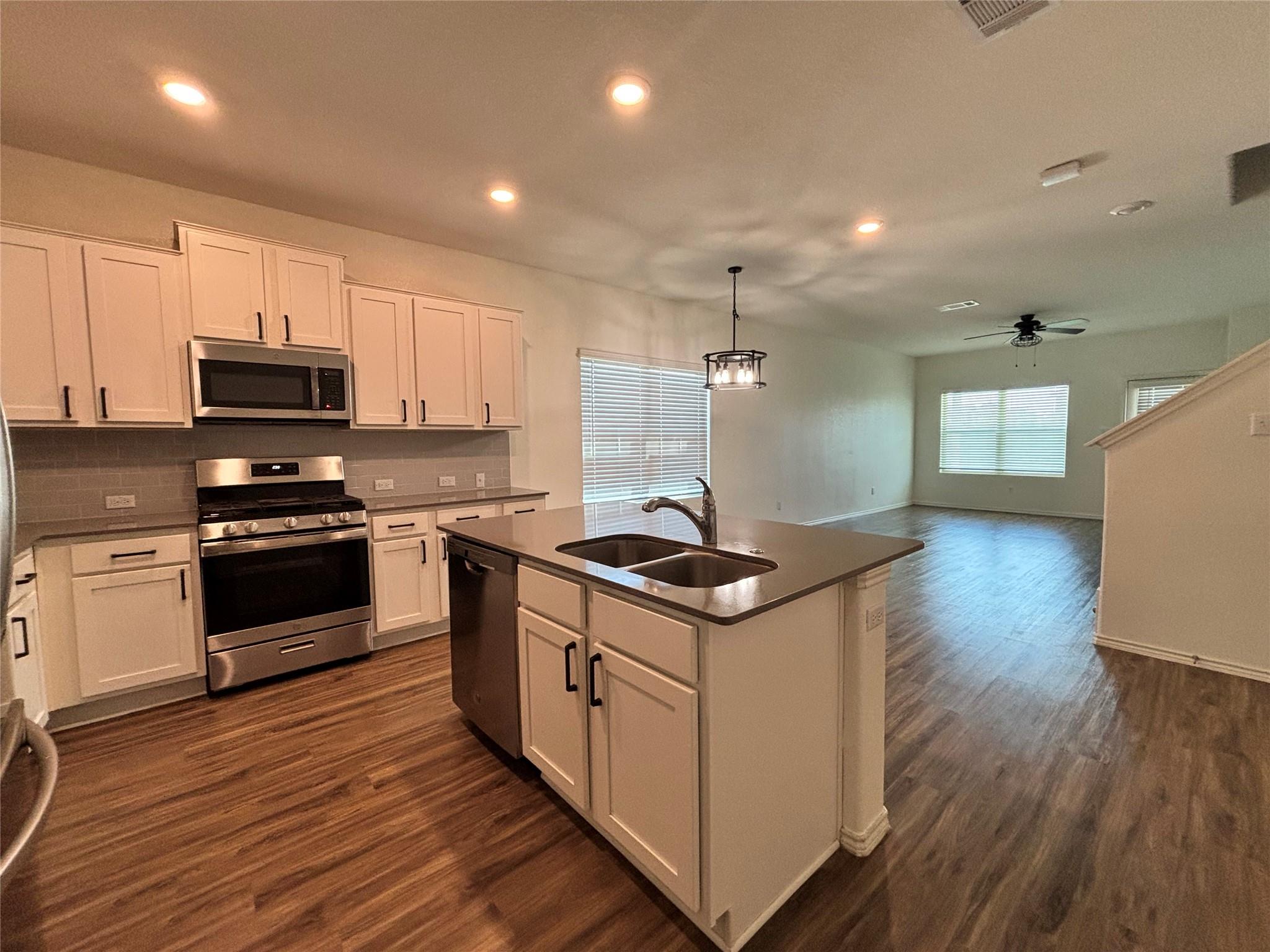 21300 Bird Wing Dr Property Photo 15
