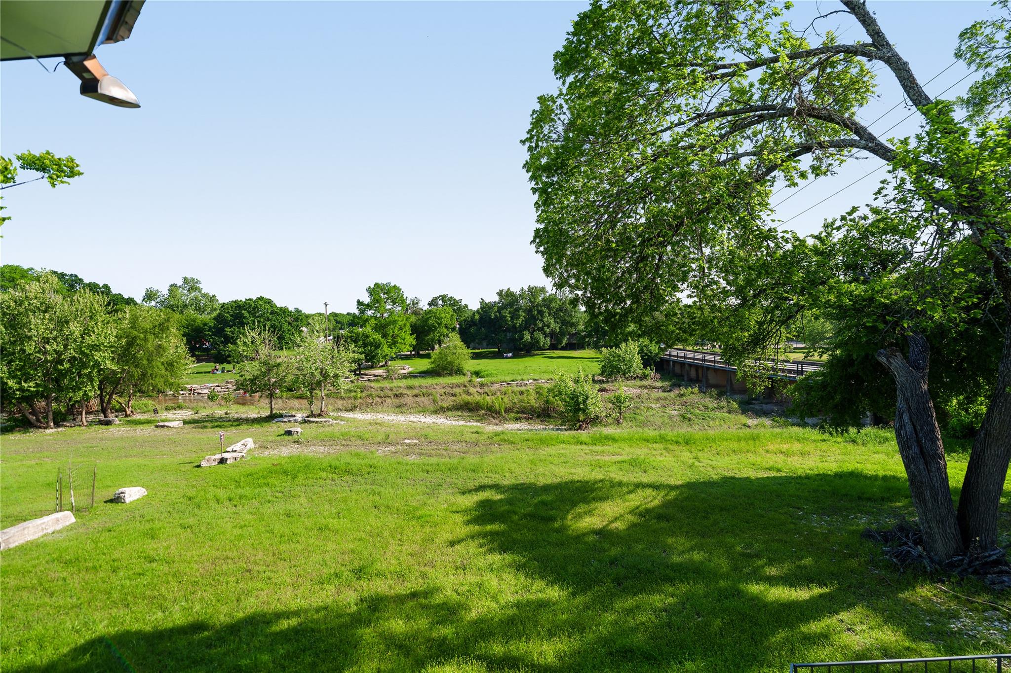 209 S Main St Property Photo 24