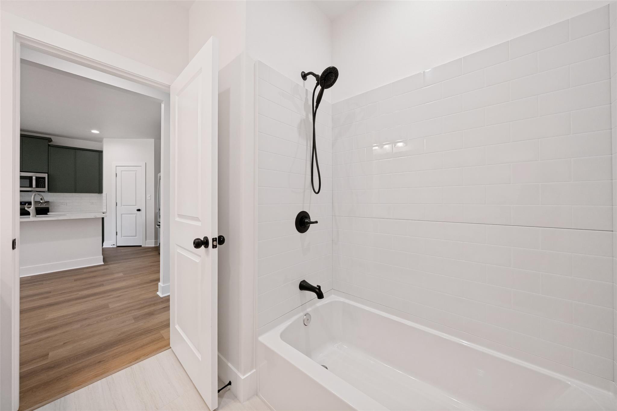 889 S Leon None Property Photo 21