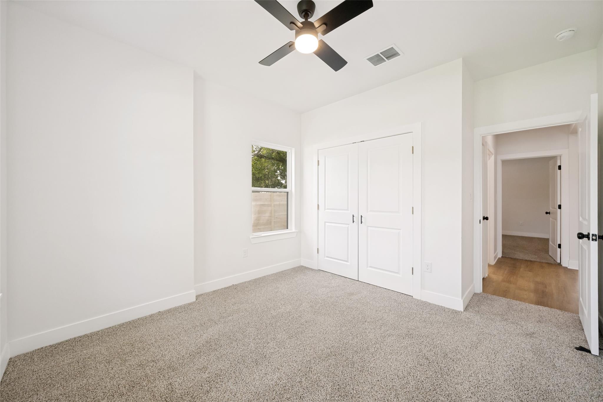 889 S Leon None Property Photo 23