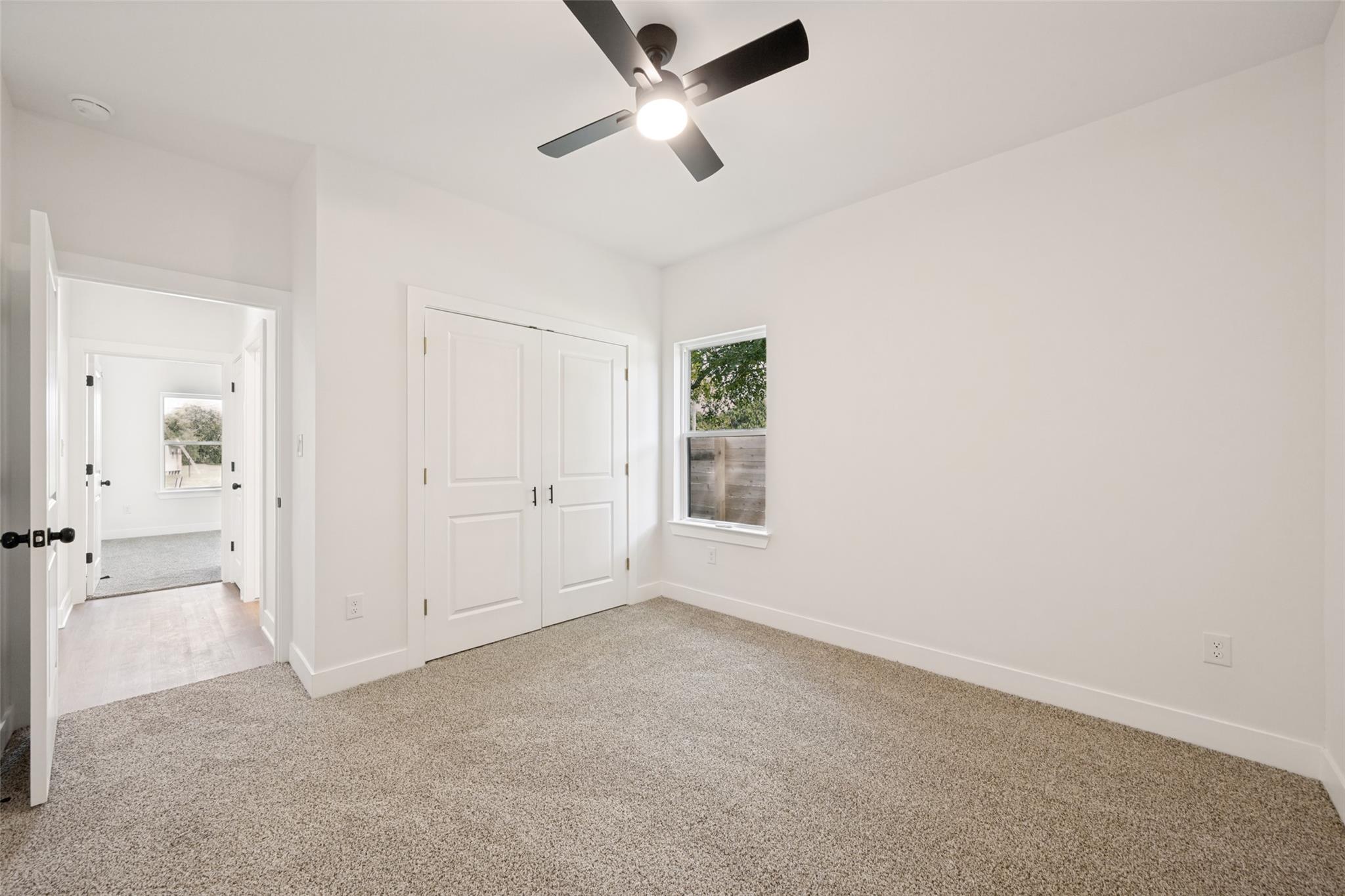 889 S Leon None Property Photo 26