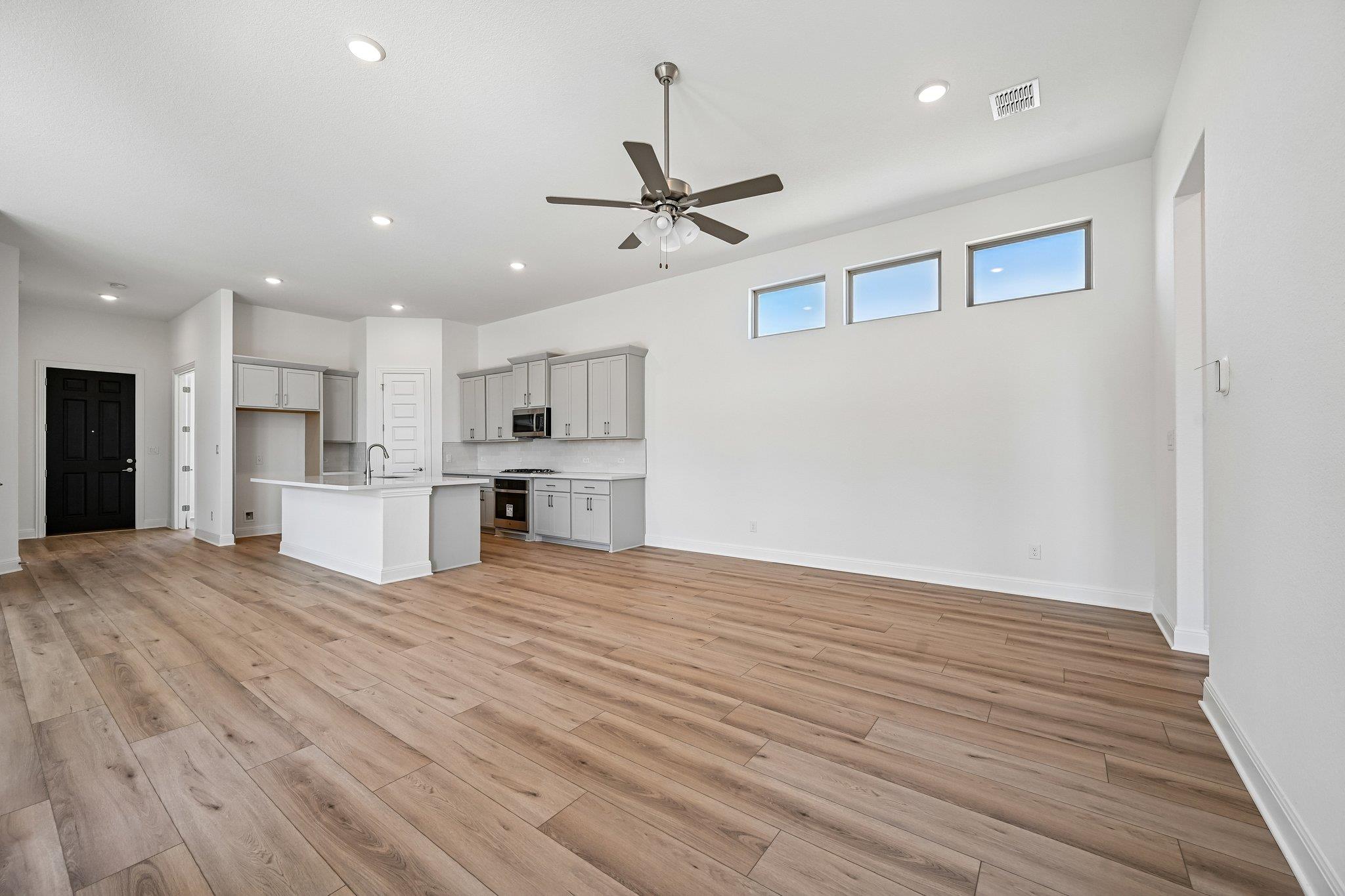 129 Royal Fern Rd Property Photo 3