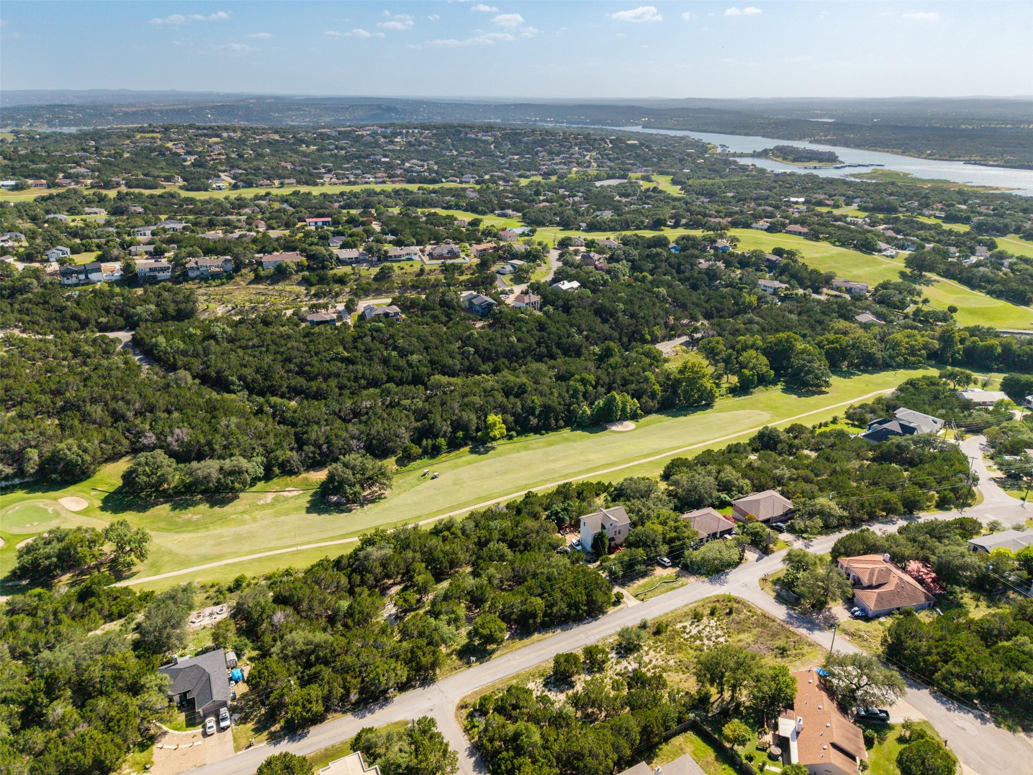 4714 Country Club Dr Property Photo 10