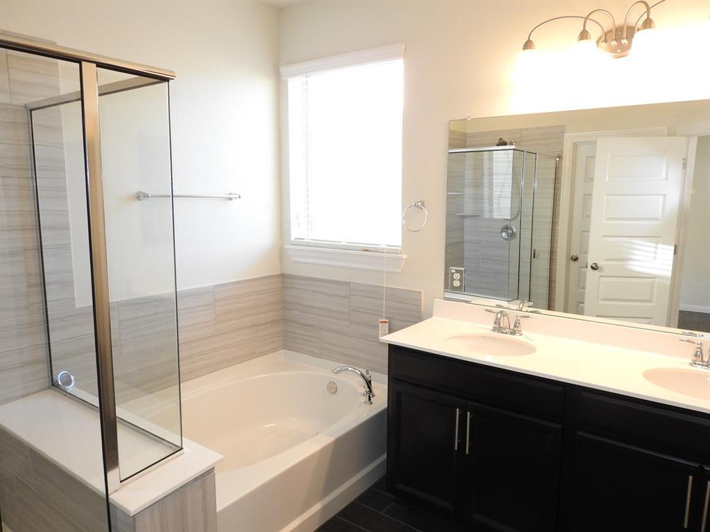 9903 Quercia Dr Property Photo 11