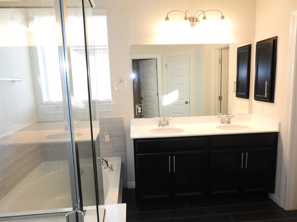 9903 Quercia Dr Property Photo 13