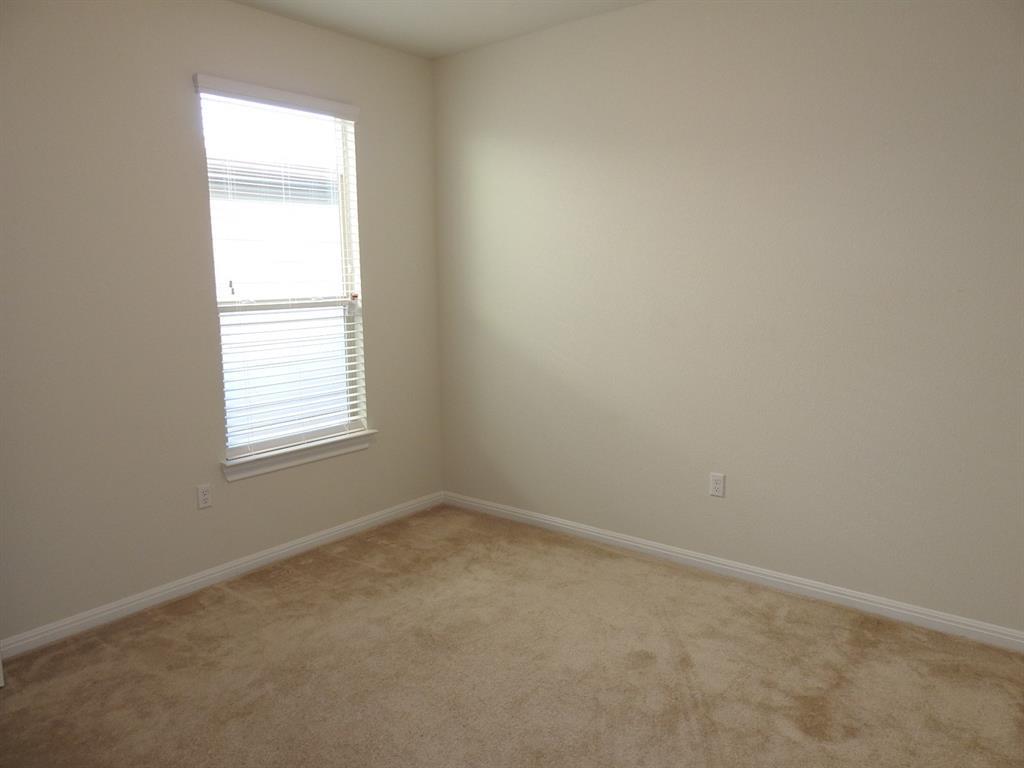 9903 Quercia Dr Property Photo 16
