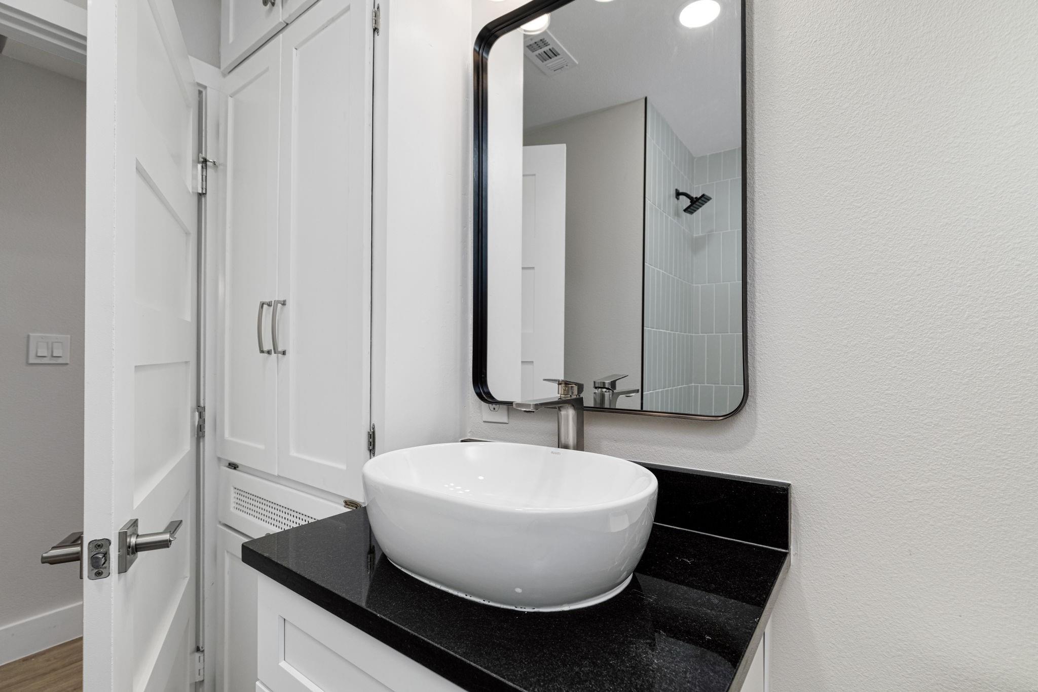 5605 Overbrook Dr Property Photo 28