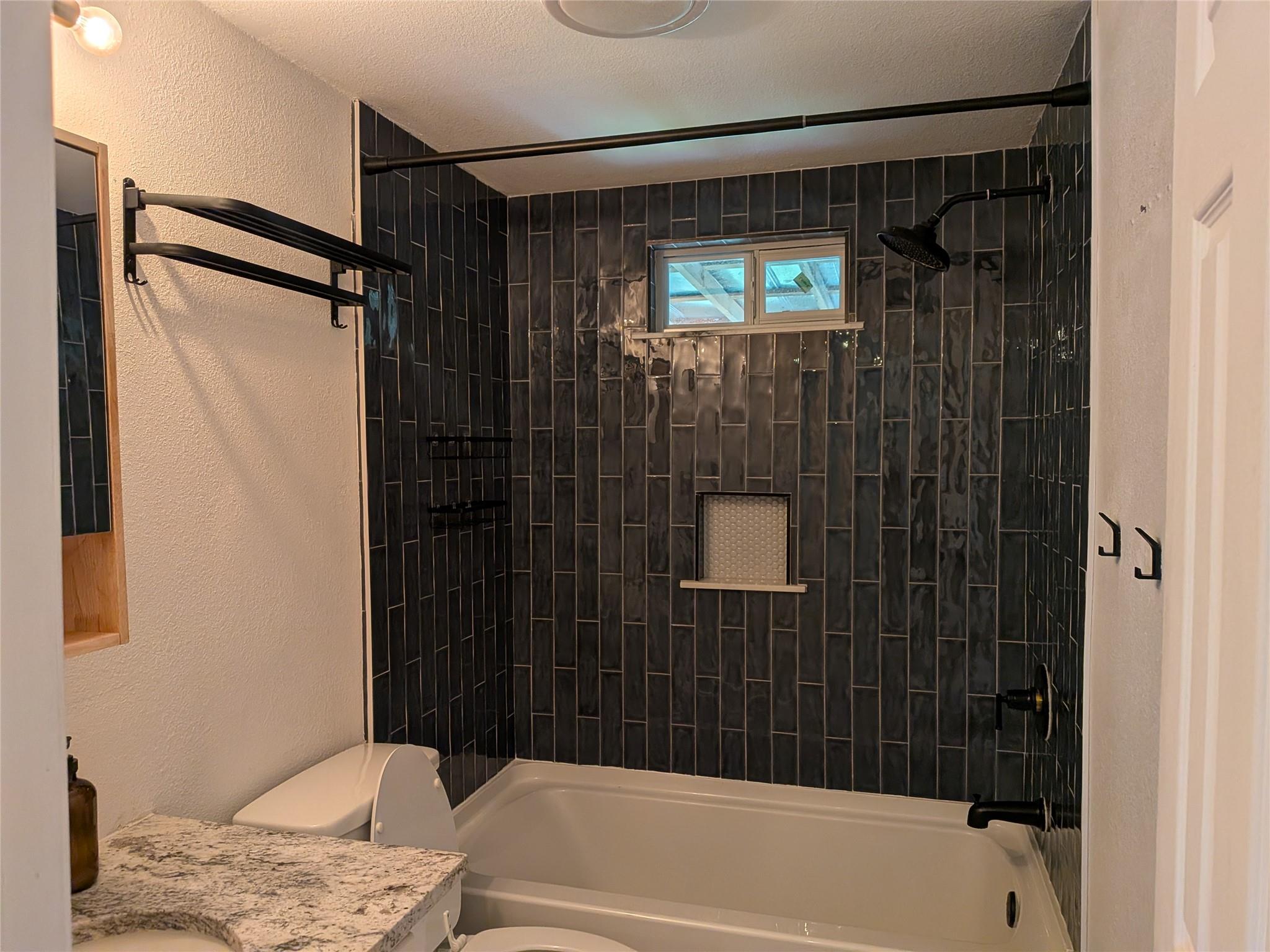 1109 Spur St Property Photo 11