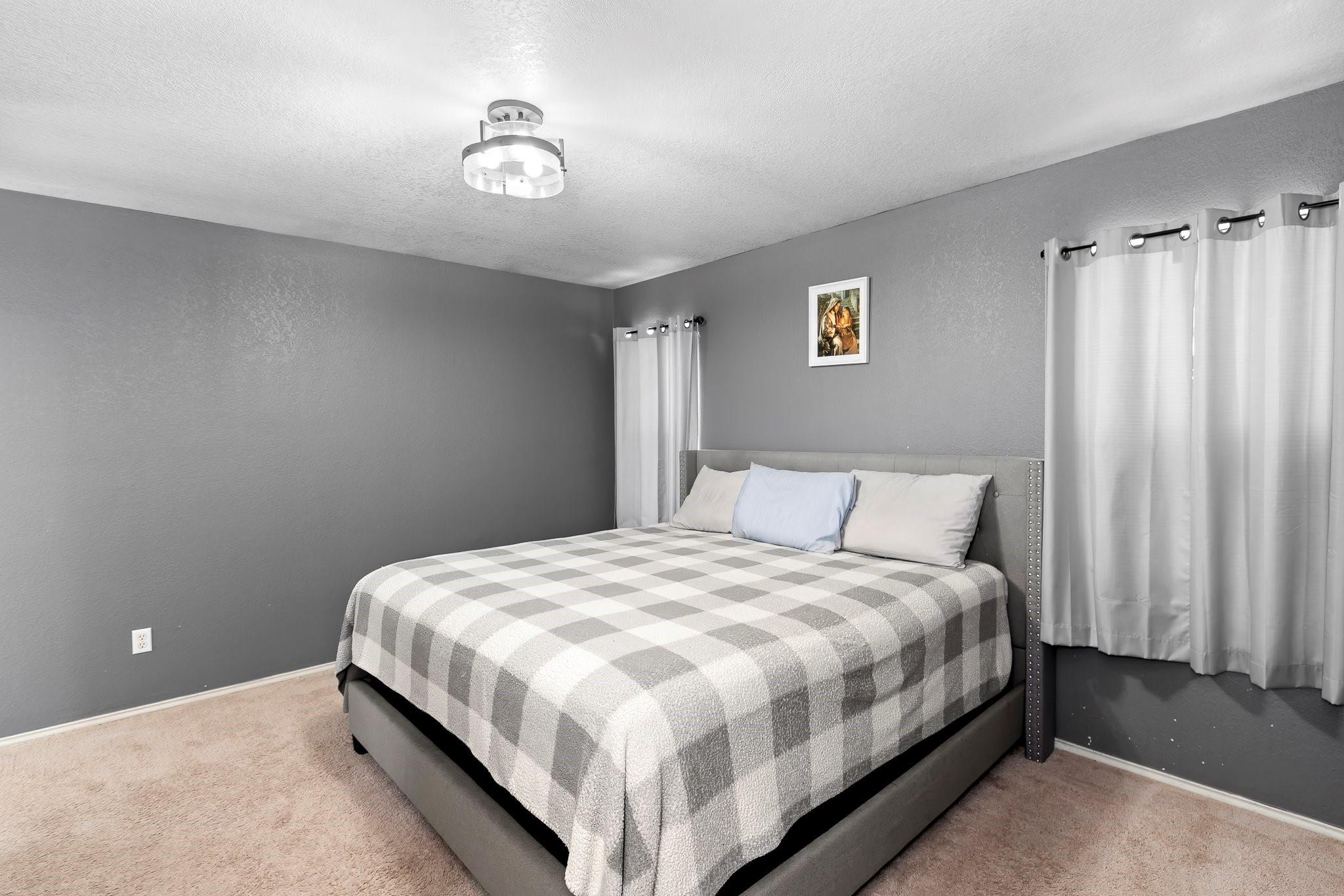 4503 Bowles Dr Property Photo 27