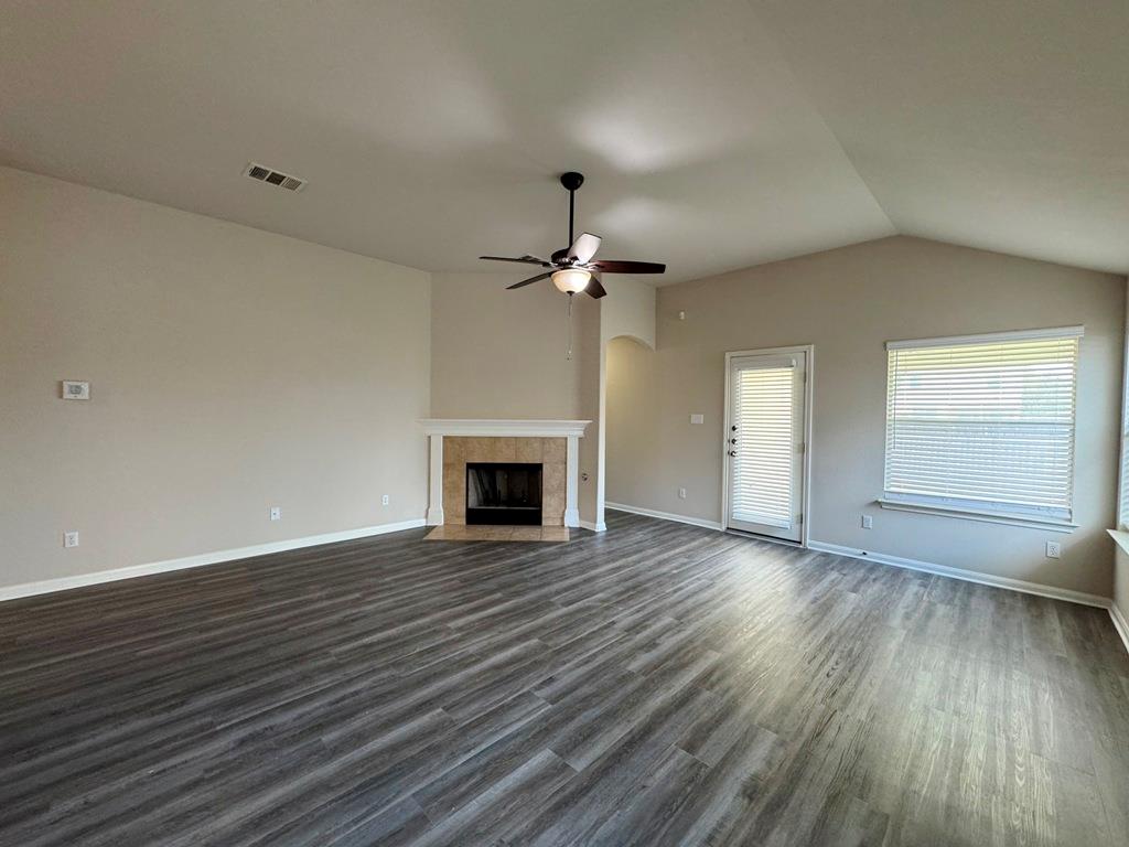 285 Amber Ash Dr Property Photo 10