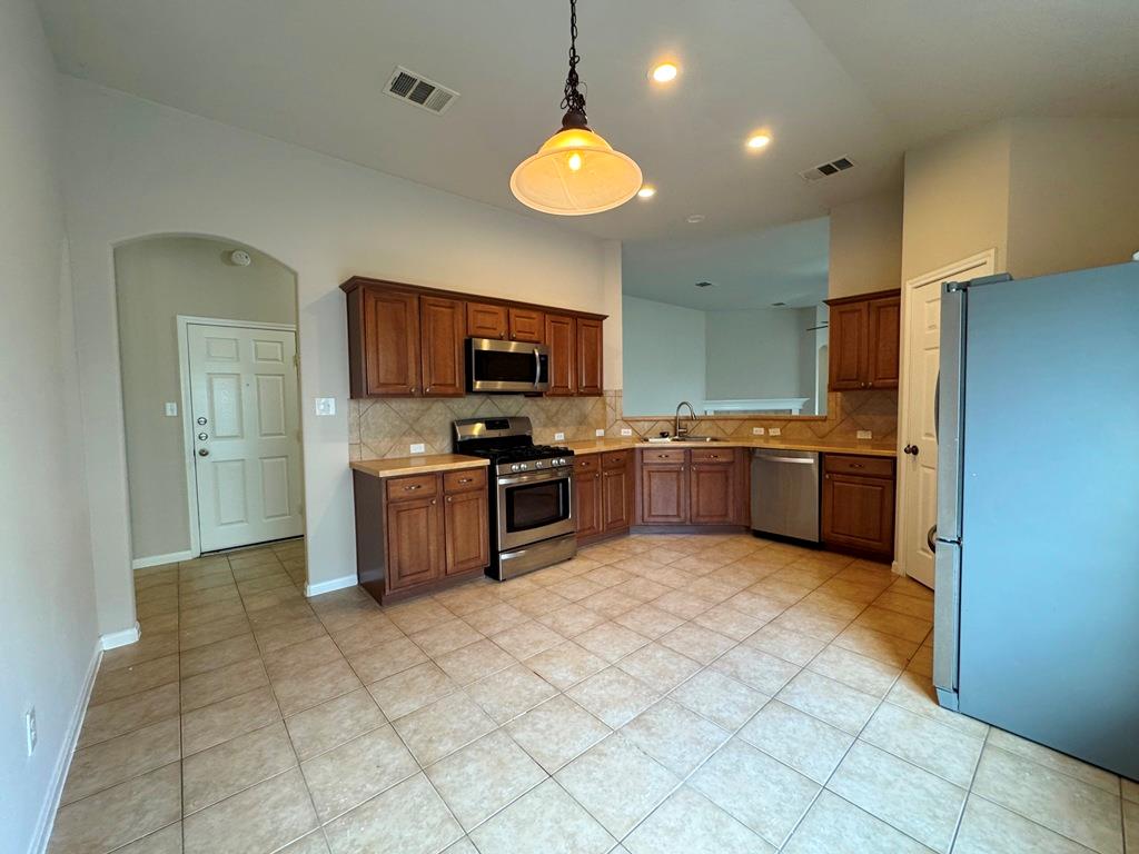 285 Amber Ash Dr Property Photo 12
