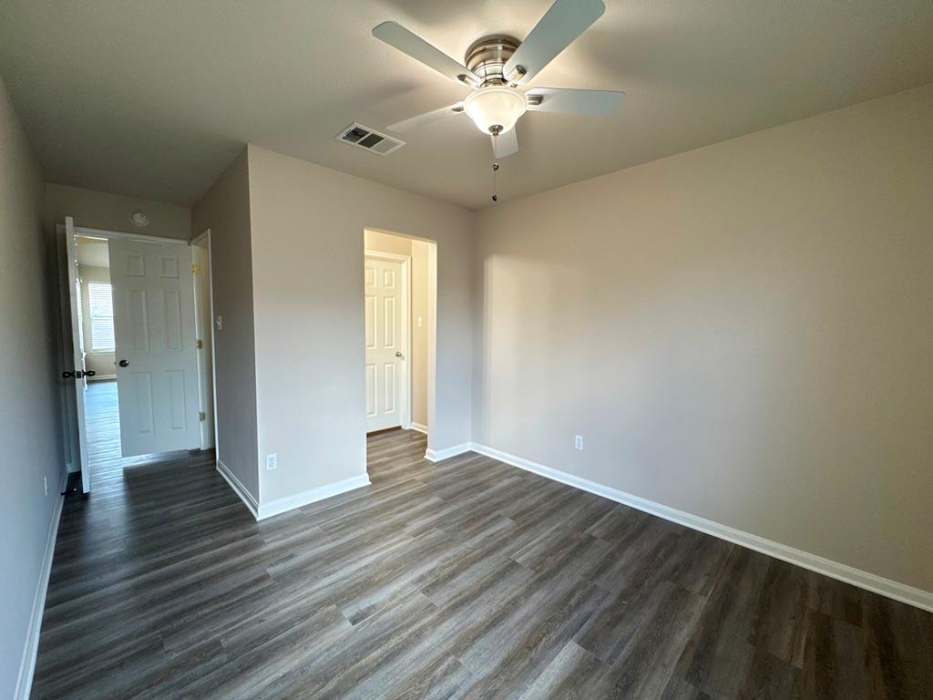 285 Amber Ash Dr Property Photo 23