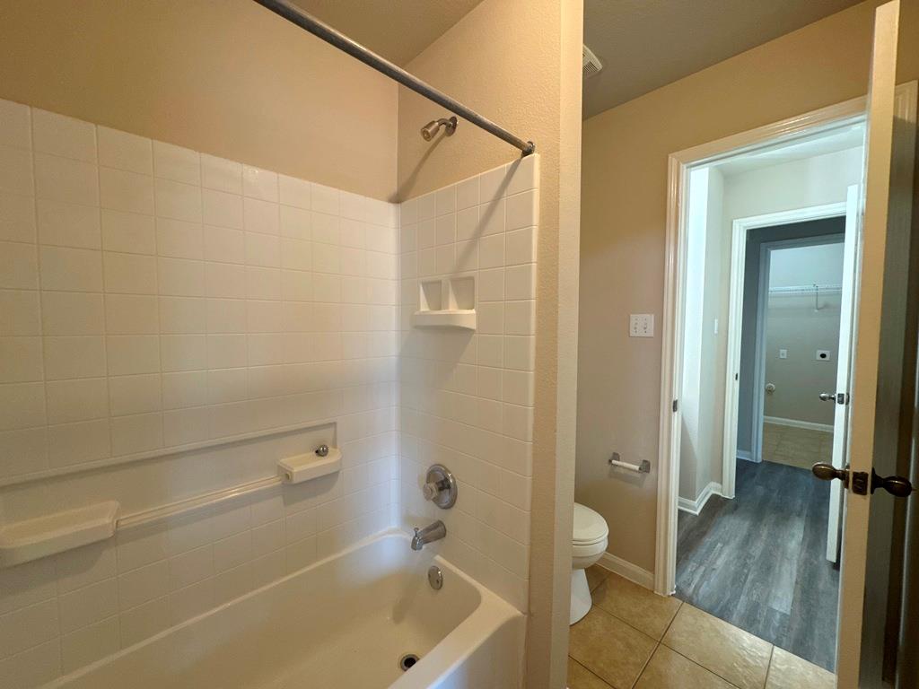 285 Amber Ash Dr Property Photo 25
