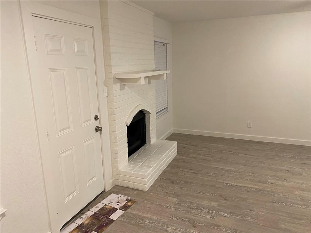 2408 Burleson Ct #a Property Photo 5