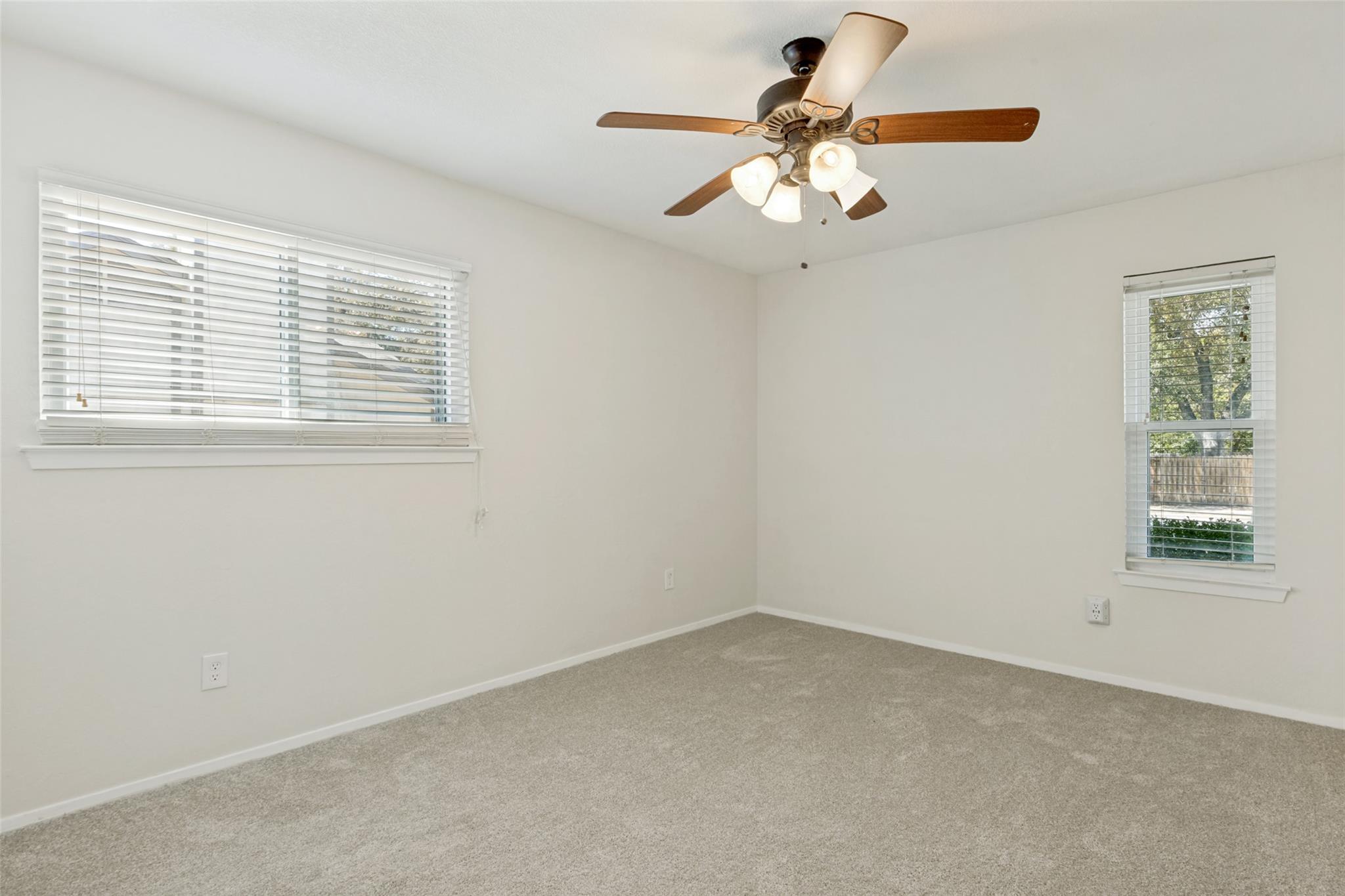 8803 Texas Sun Dr Property Photo 6