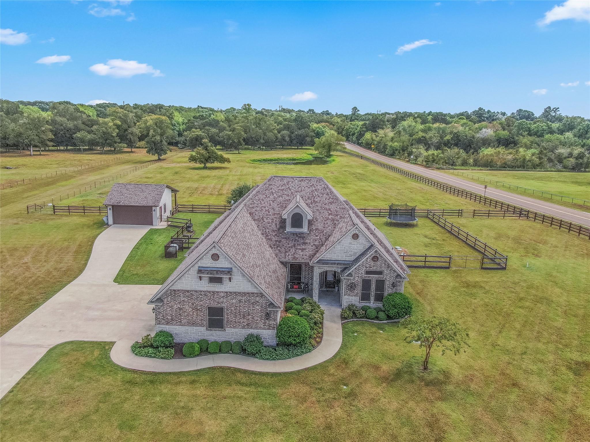 9600 Shadow Creek Trl Property Photo 37