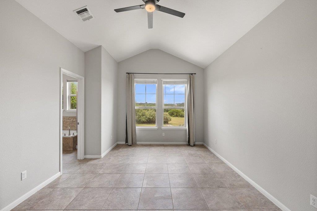 8305 Nicola Trl Property Photo 19