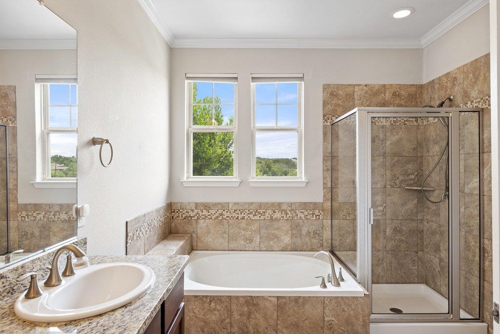 8305 Nicola Trl Property Photo 22
