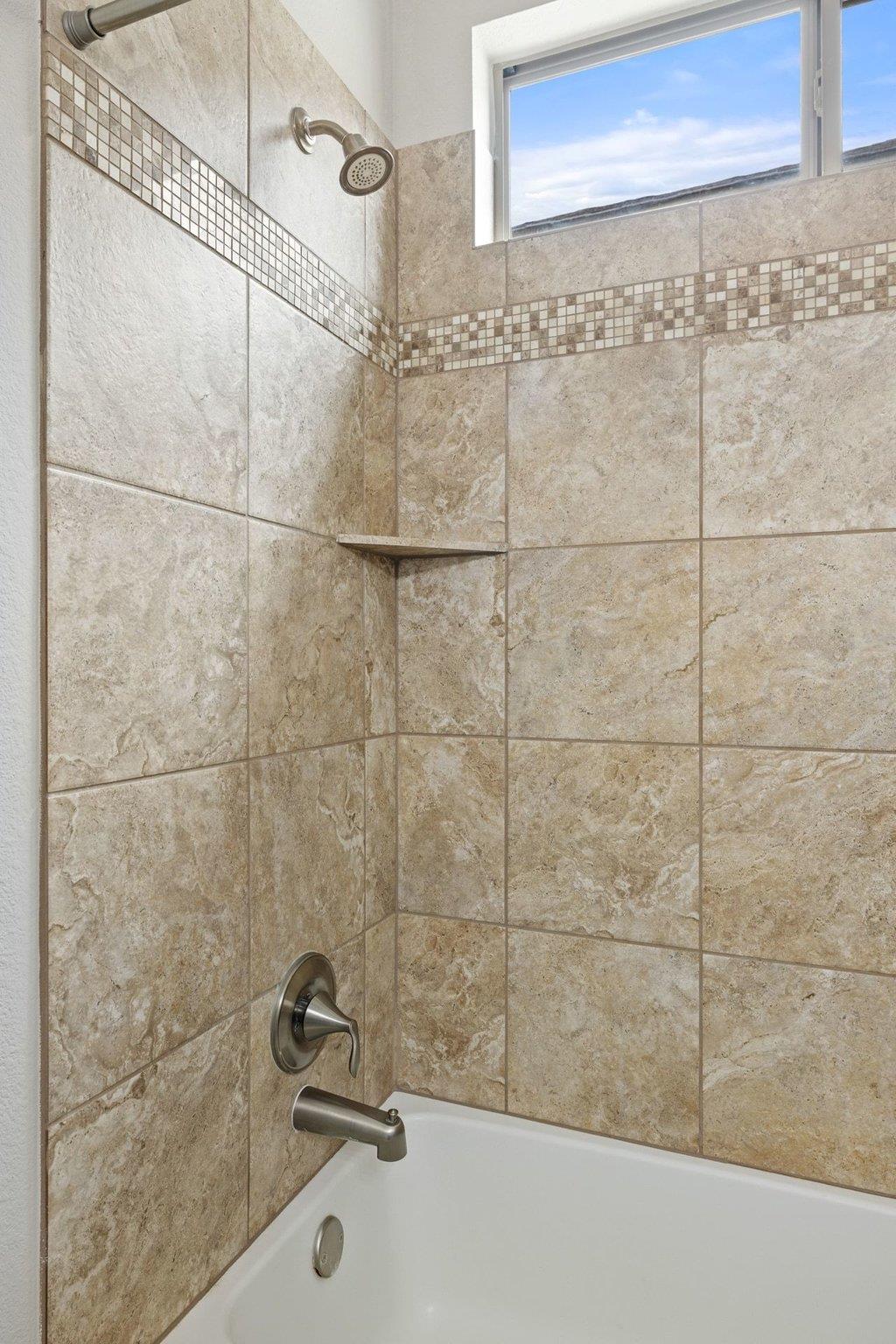8305 Nicola Trl Property Photo 28