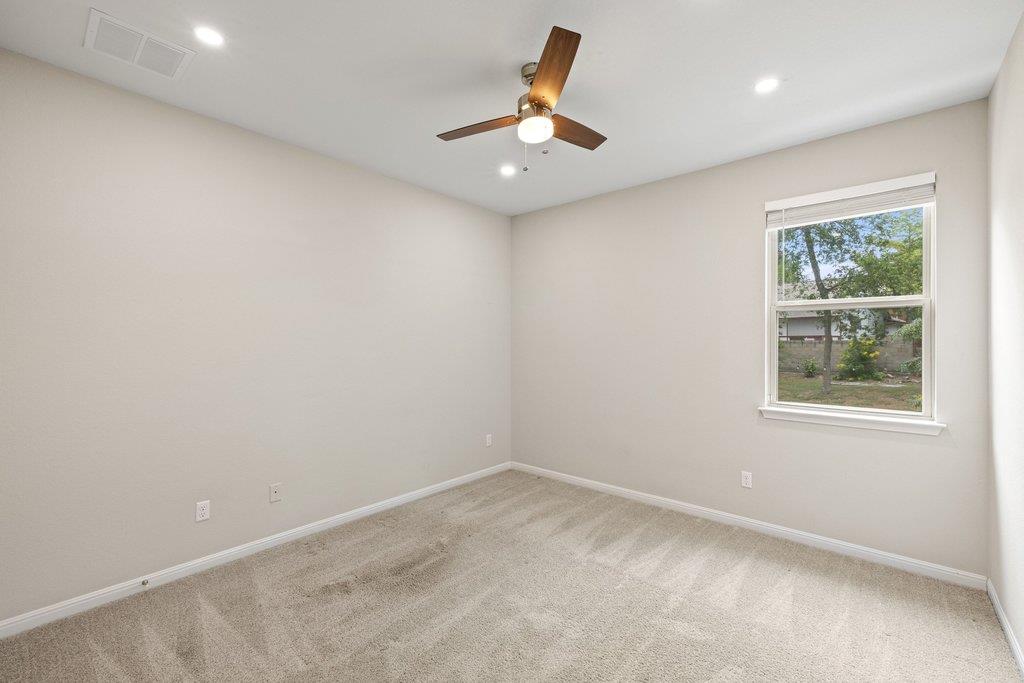 8305 Nicola Trl Property Photo 33