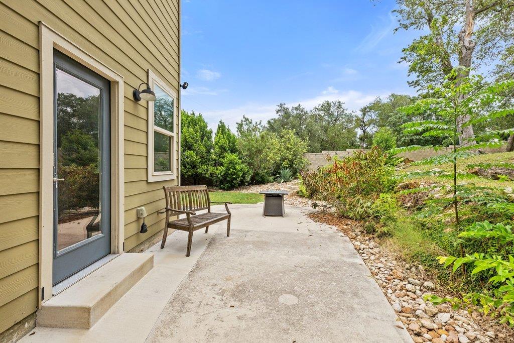 8305 Nicola Trl Property Photo 35